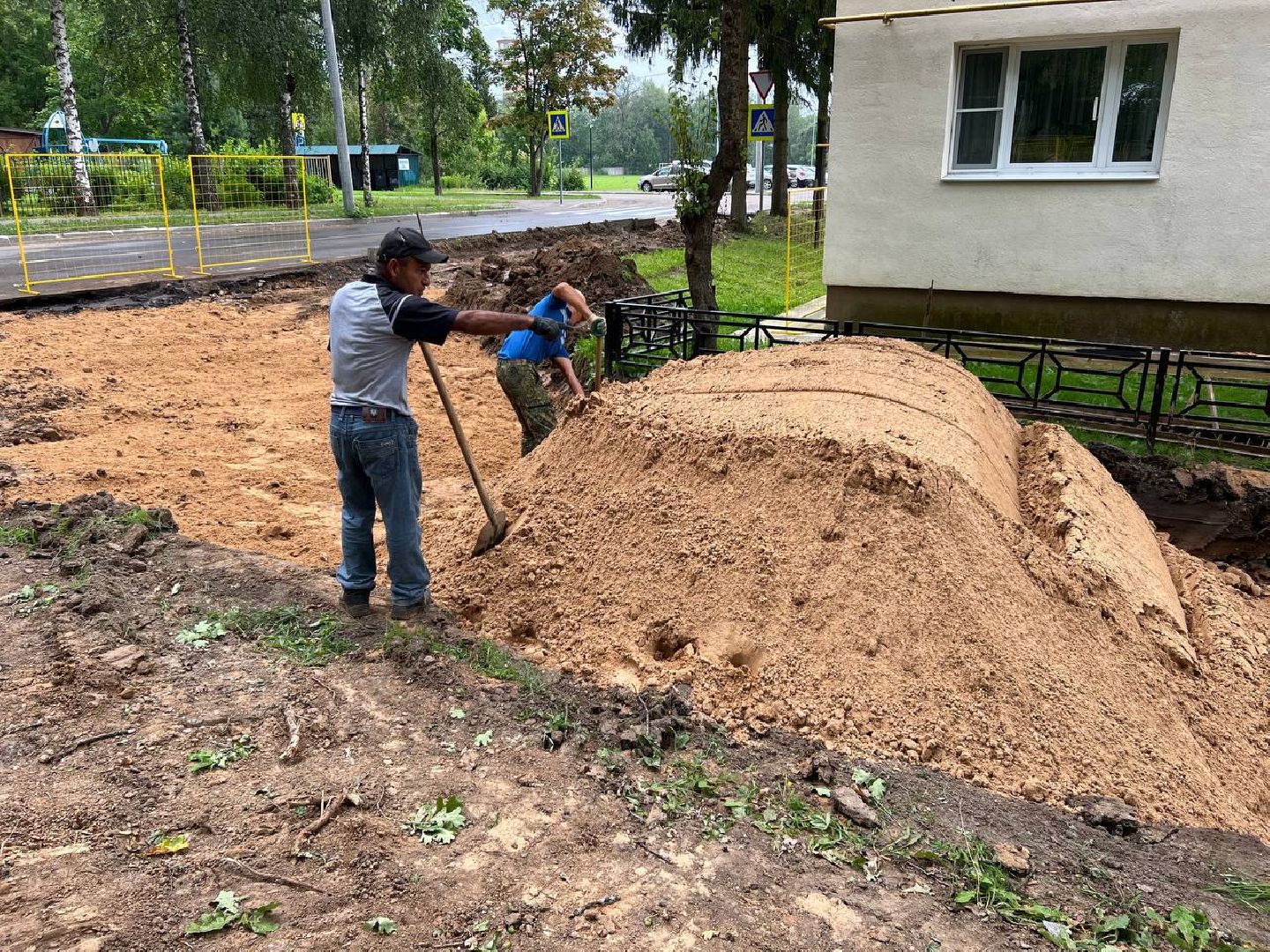 бригада, городской округ восход, асфальт, парковки, благоустроенная территория,