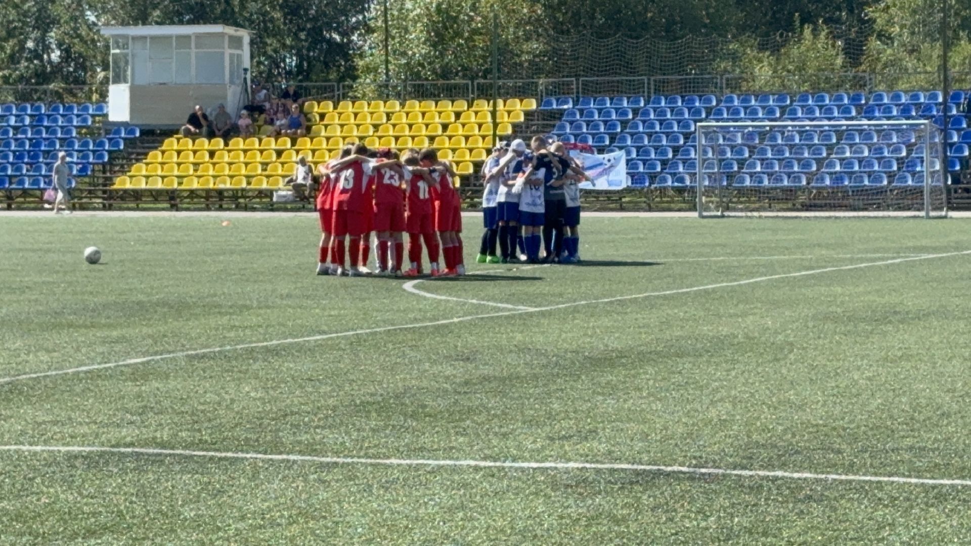 Солнечногорск, Футбол, первенство московской области, спортсмены, Спортивная школа,