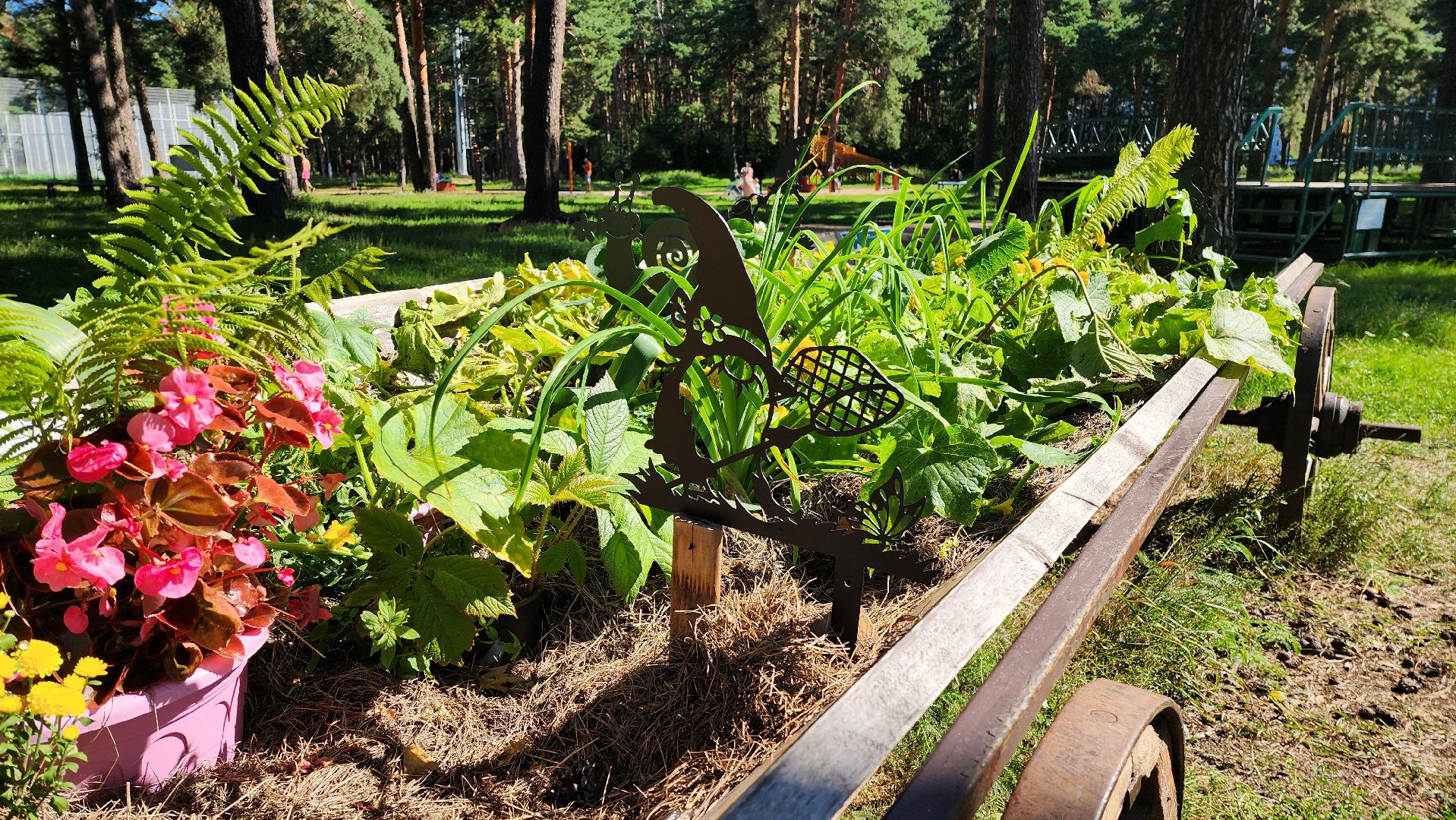 трудоустройство подростков, трудовая бригада, уборка,