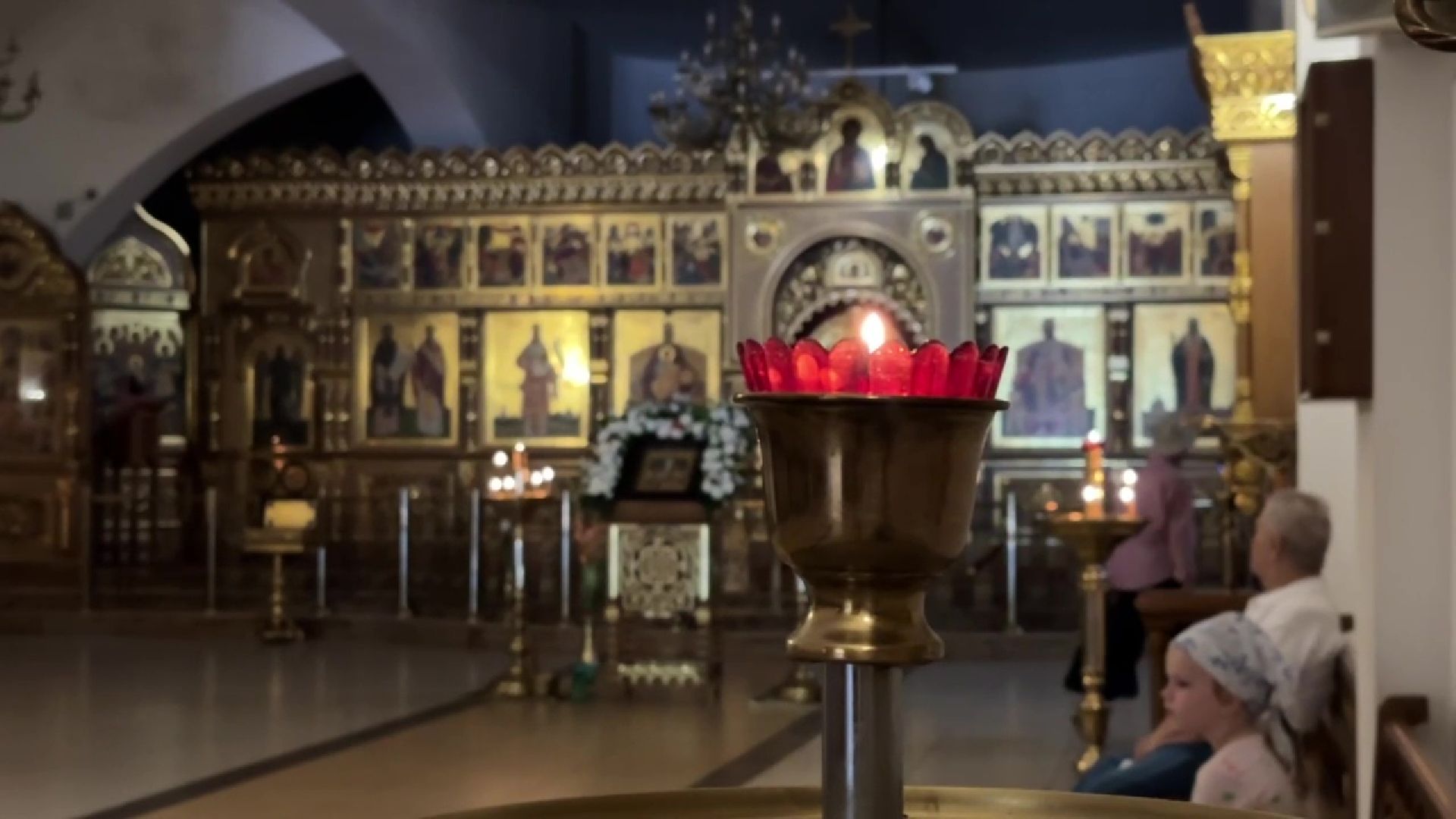 Реутов, Троицкий храм, вера, иконы, освящение,прихожане,