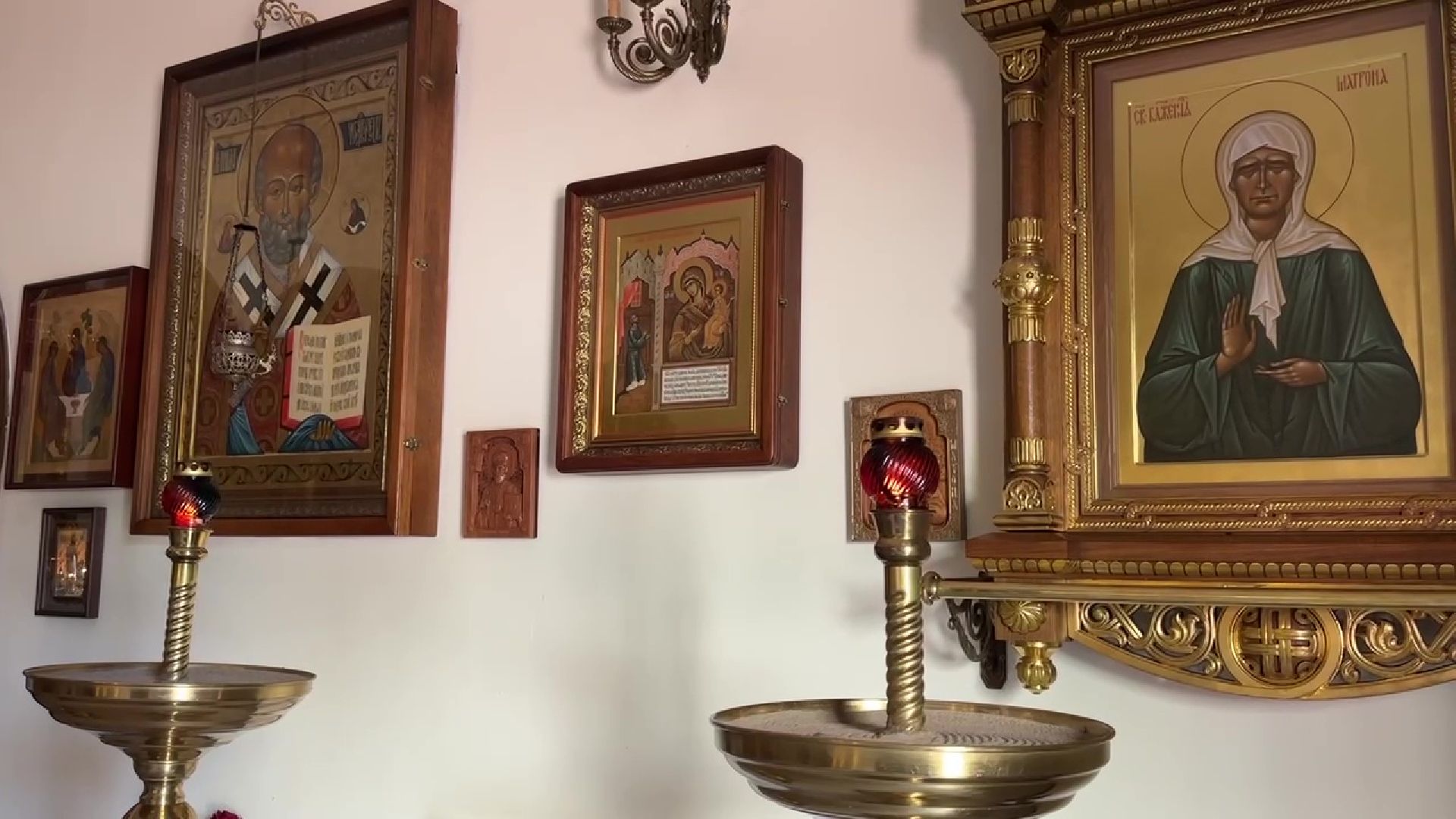 Реутов, Троицкий храм, вера, иконы, освящение,прихожане,