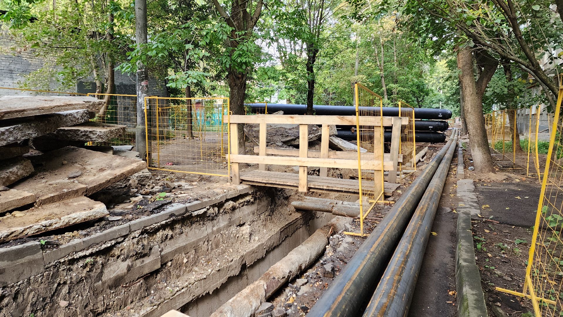 пушкино, ремонт тепловых сетей, центр города, трубы, трубопровод,