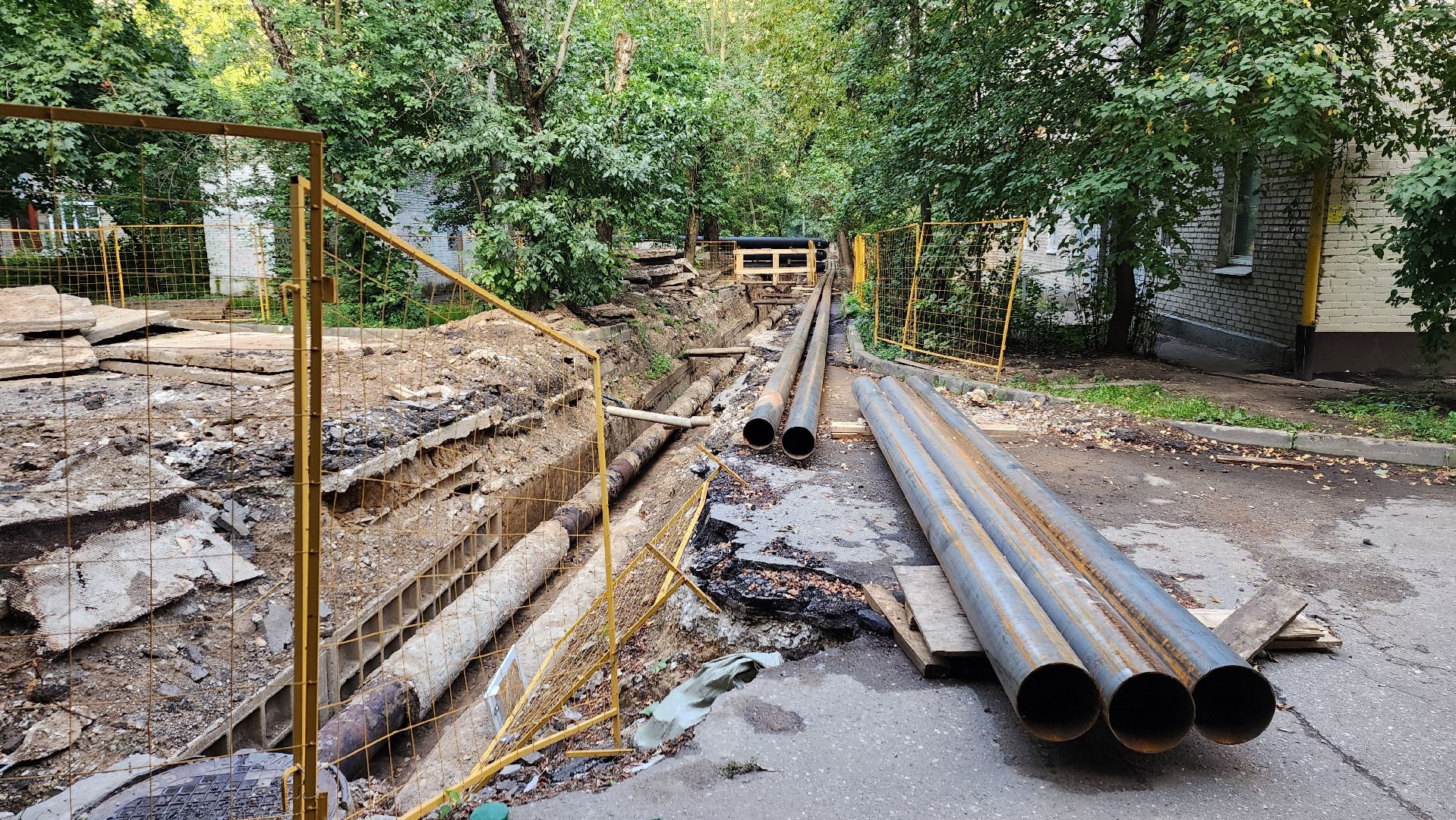 пушкино, ремонт тепловых сетей, центр города, трубы, трубопровод,