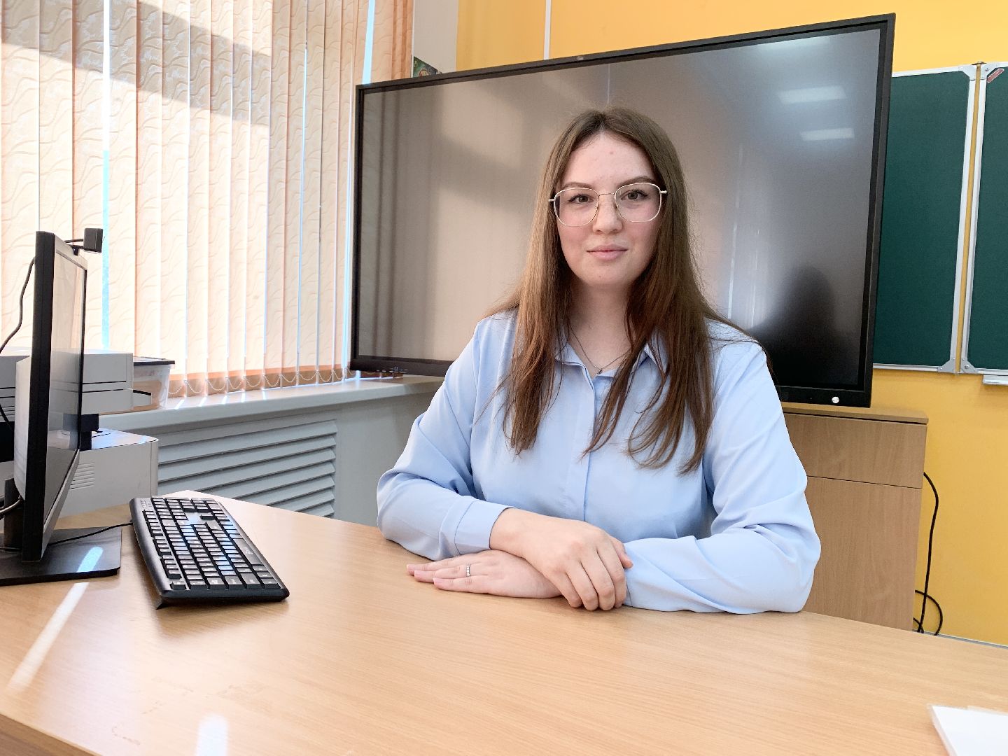 Балашиха, Подмосковье, молодой педагог, гимназия 1 имени героя рф баландина, меры поддержки педагогов,