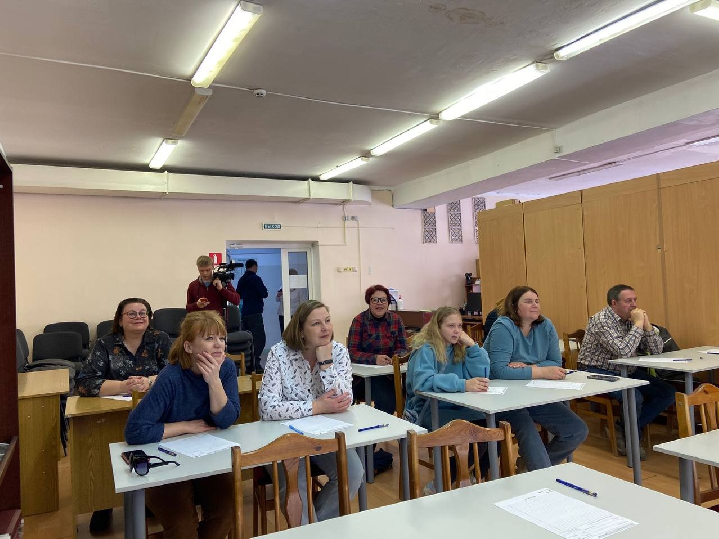 Красноармейск, тотальный диктант, отличники, русская грамота, библиотека