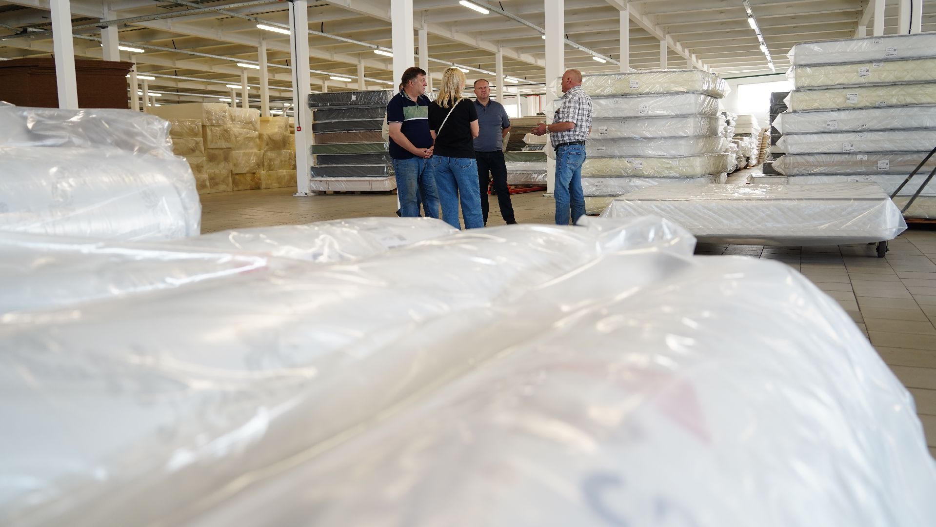 Курская область, помощь, гумпомощь, Большая Шатура, фабрика матрасов,