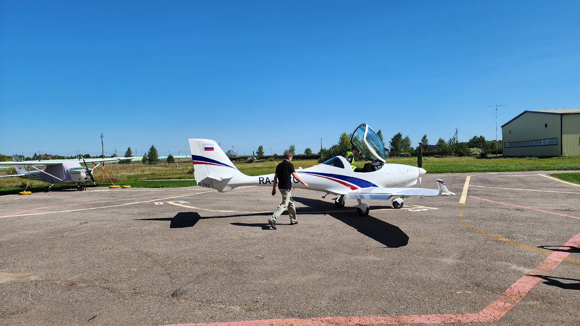 кашира, аэродром северка, авимоделисты, полет на самолете, гражданская авиация,
