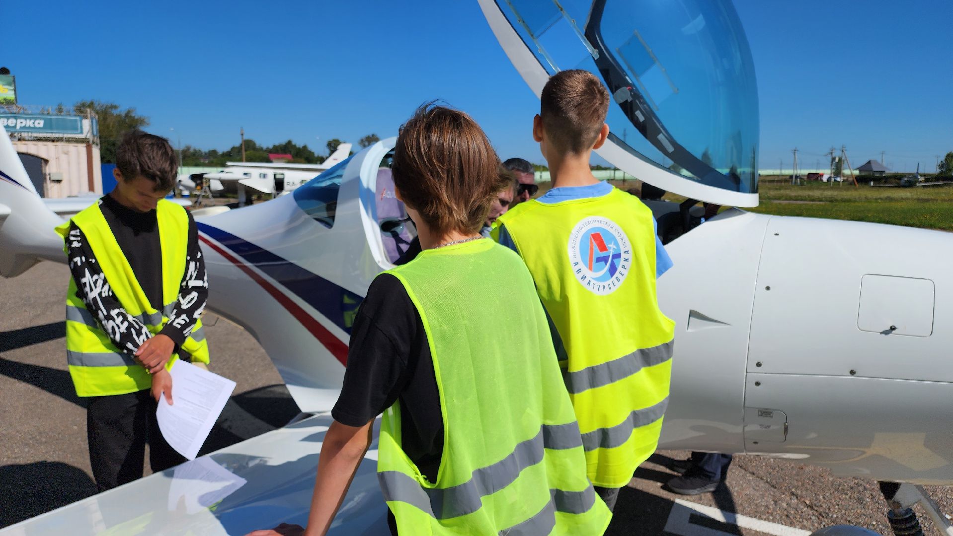 кашира, аэродром северка, авимоделисты, полет на самолете, гражданская авиация,