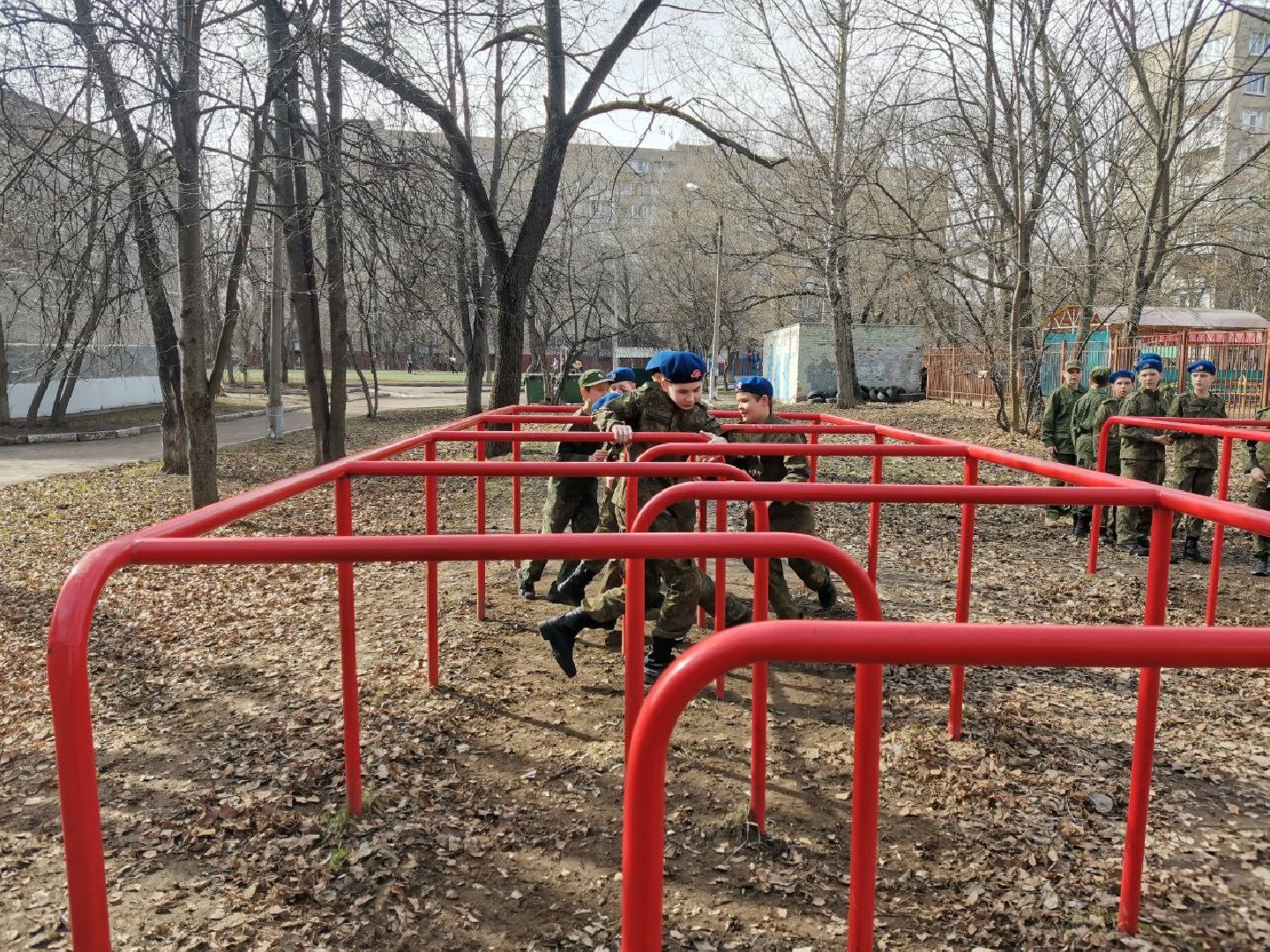 Реутов, кадеты, соревнования, школьники, полоса препятствие, физическая подготовка, военная подготовка
