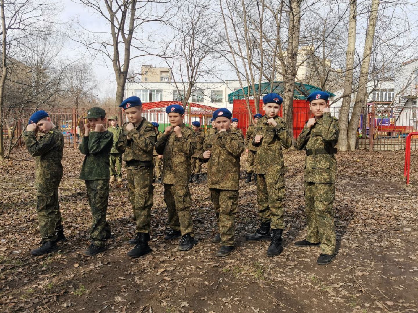 Реутов, кадеты, соревнования, школьники, полоса препятствие, физическая подготовка, военная подготовка