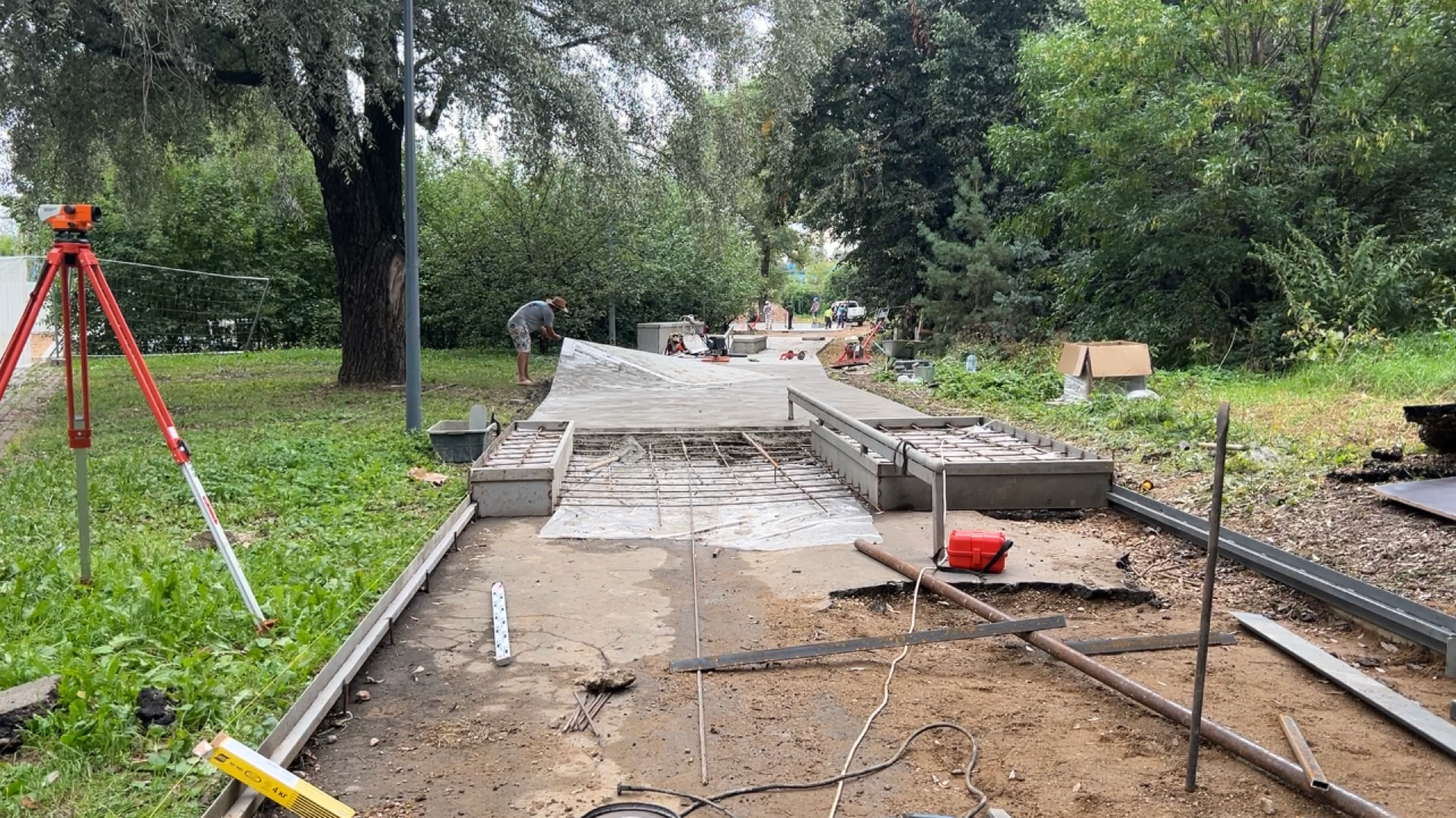 химки, сквер, благоустройство, активный отдых, скейт площадка, памп трек,