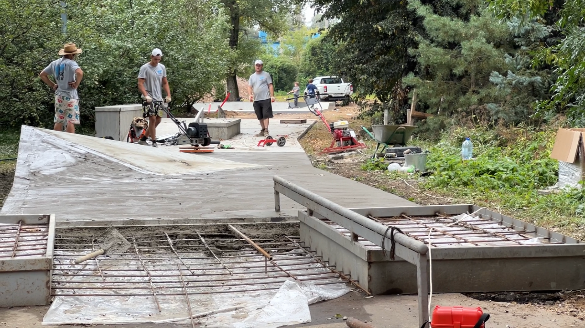 химки, сквер, благоустройство, активный отдых, скейт площадка, памп трек,