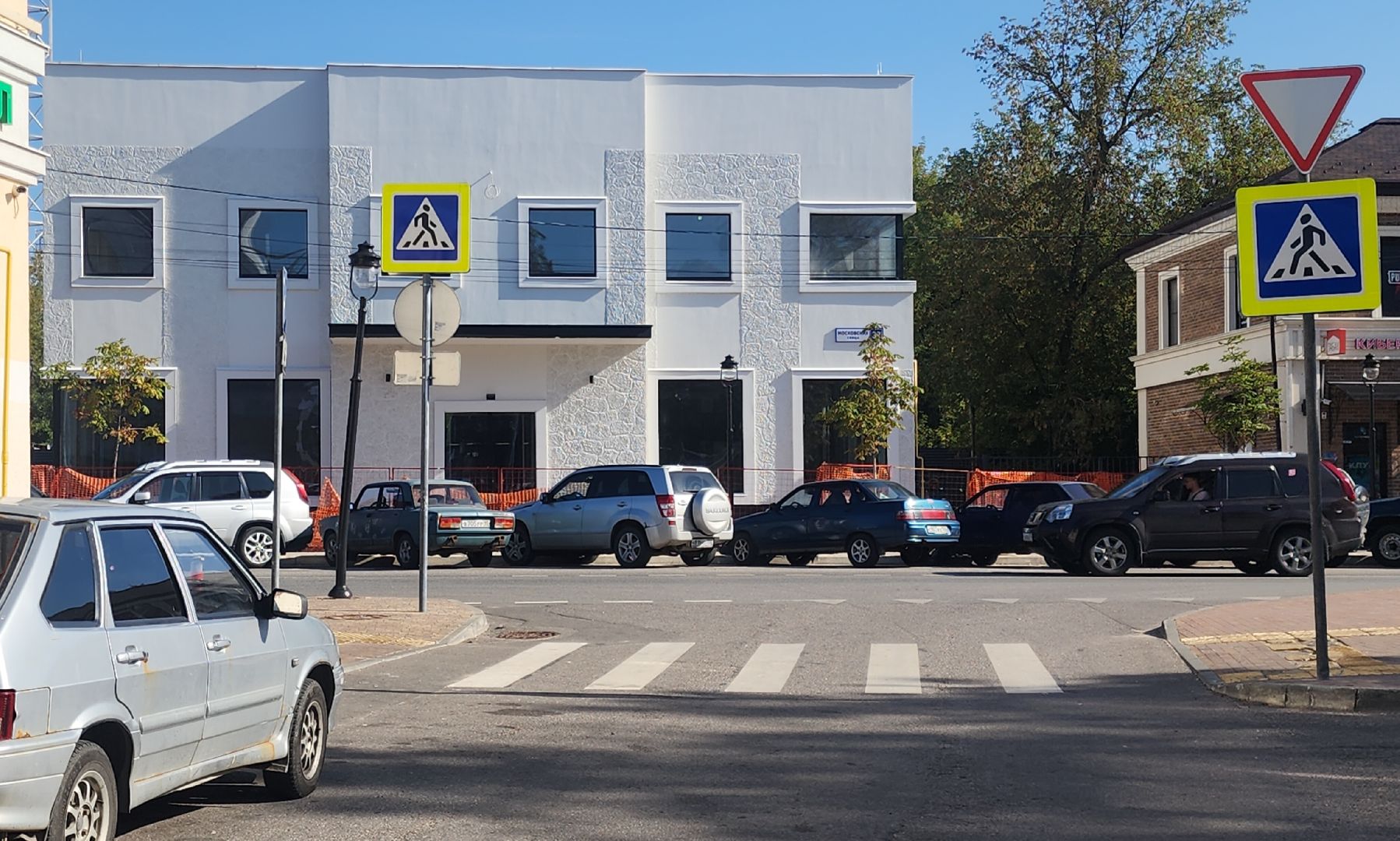 Звенигород, Строительство,