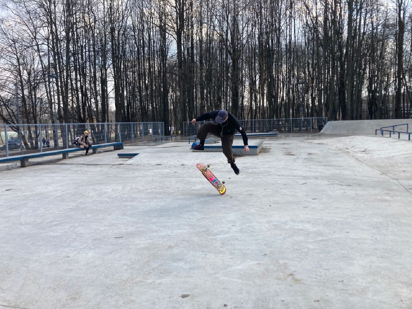 Солнечногорск, весна, скейт-парк, финты, молодежь