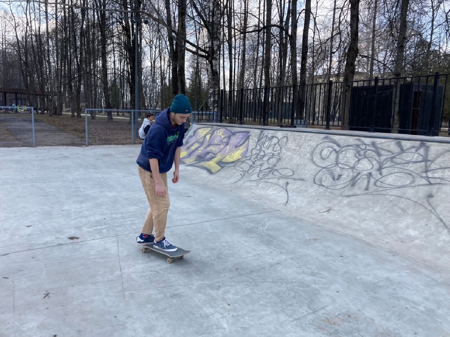 Солнечногорск, весна, скейт-парк, финты, молодежь