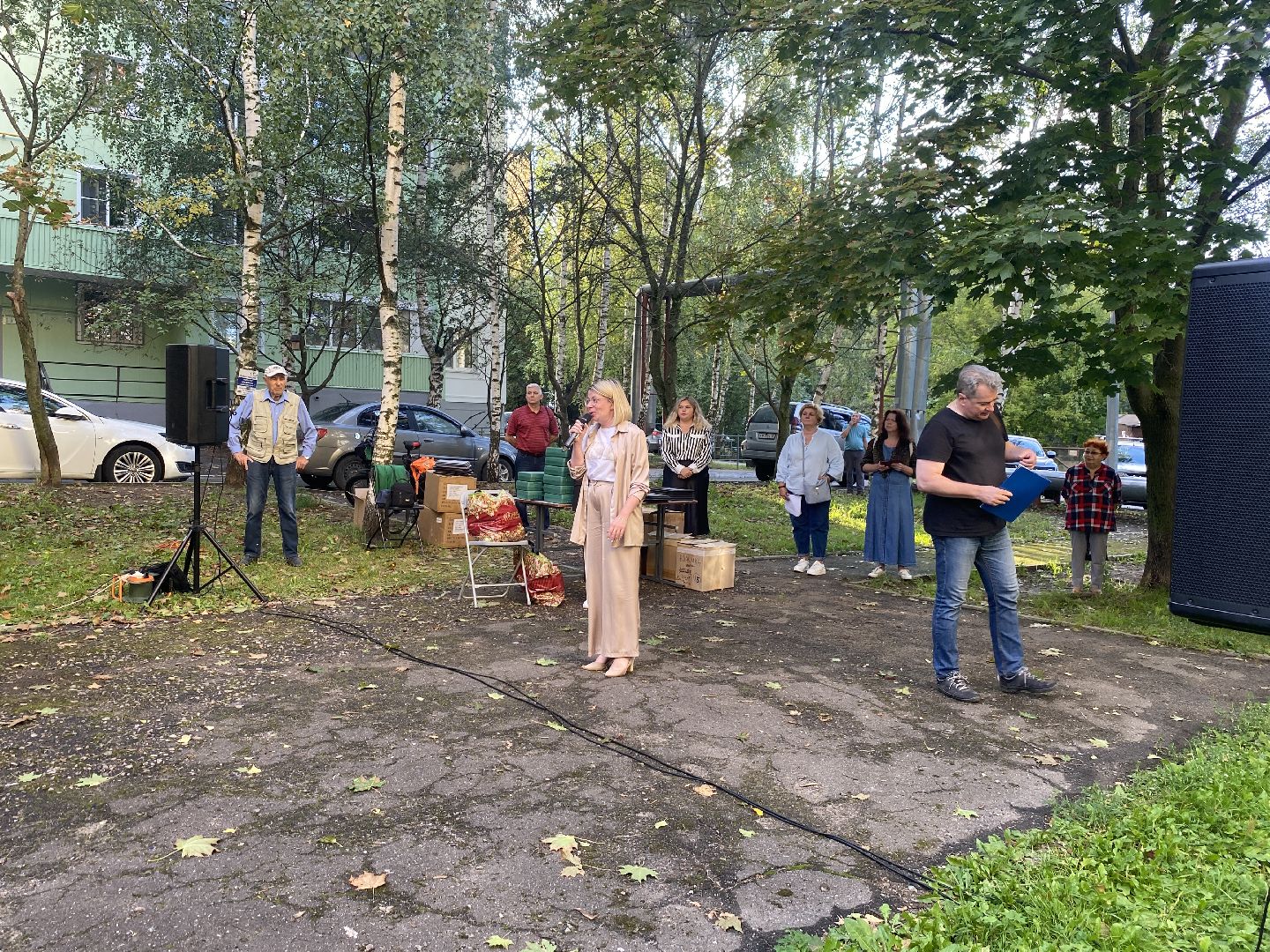 праздник двора, чествование юбиляров, власиха мкр солнечный, молодые семьи власихи, Власиха Солнечная,