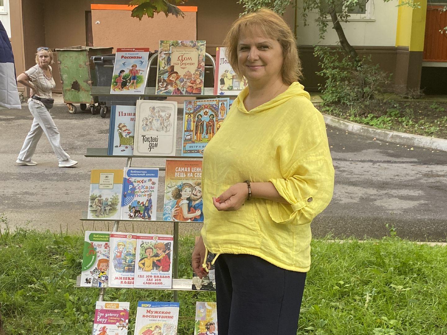 праздник двора, чествование юбиляров, власиха мкр солнечный, молодые семьи власихи, Власиха Солнечная,