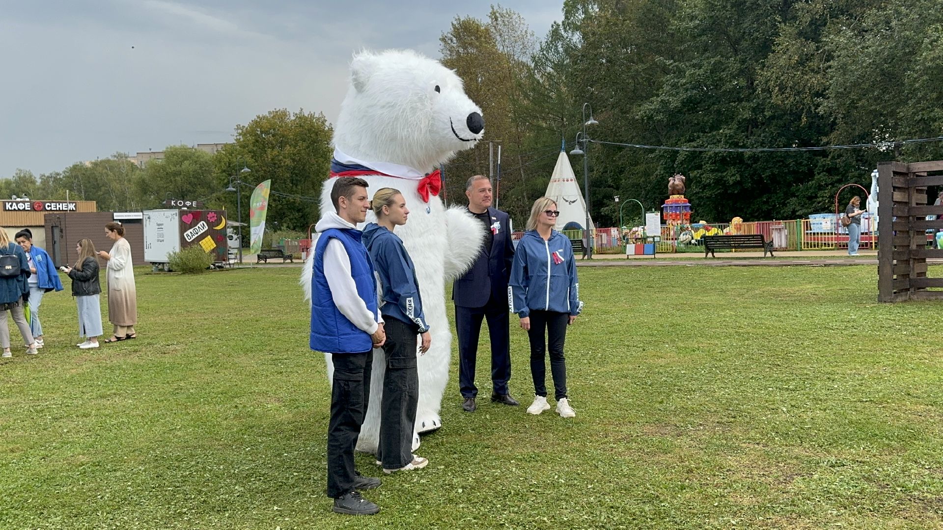 Солнечногорск, Россия, день флага россии, российская символика, Праздник,