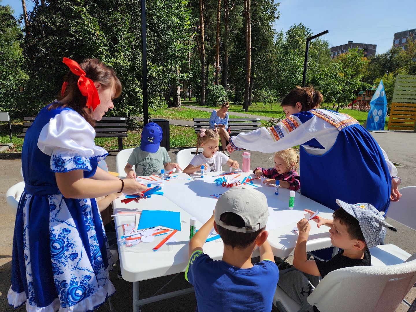 ногинск, жители, общество, богородский городской округ, патриотика, день государственного флага россии, глуховский парк,