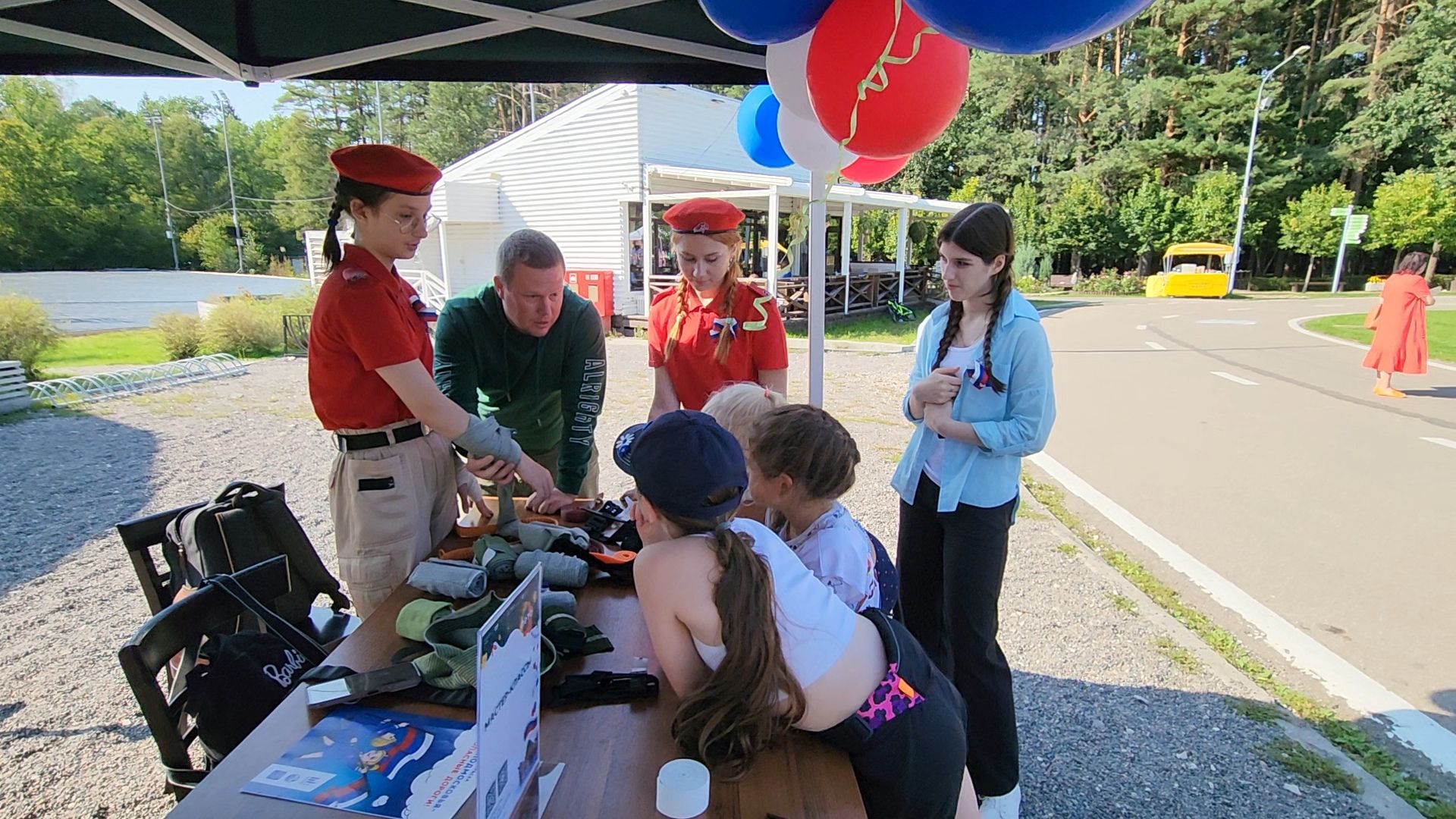 одинцово, парк лазутиной, день флага, культура, спорт,