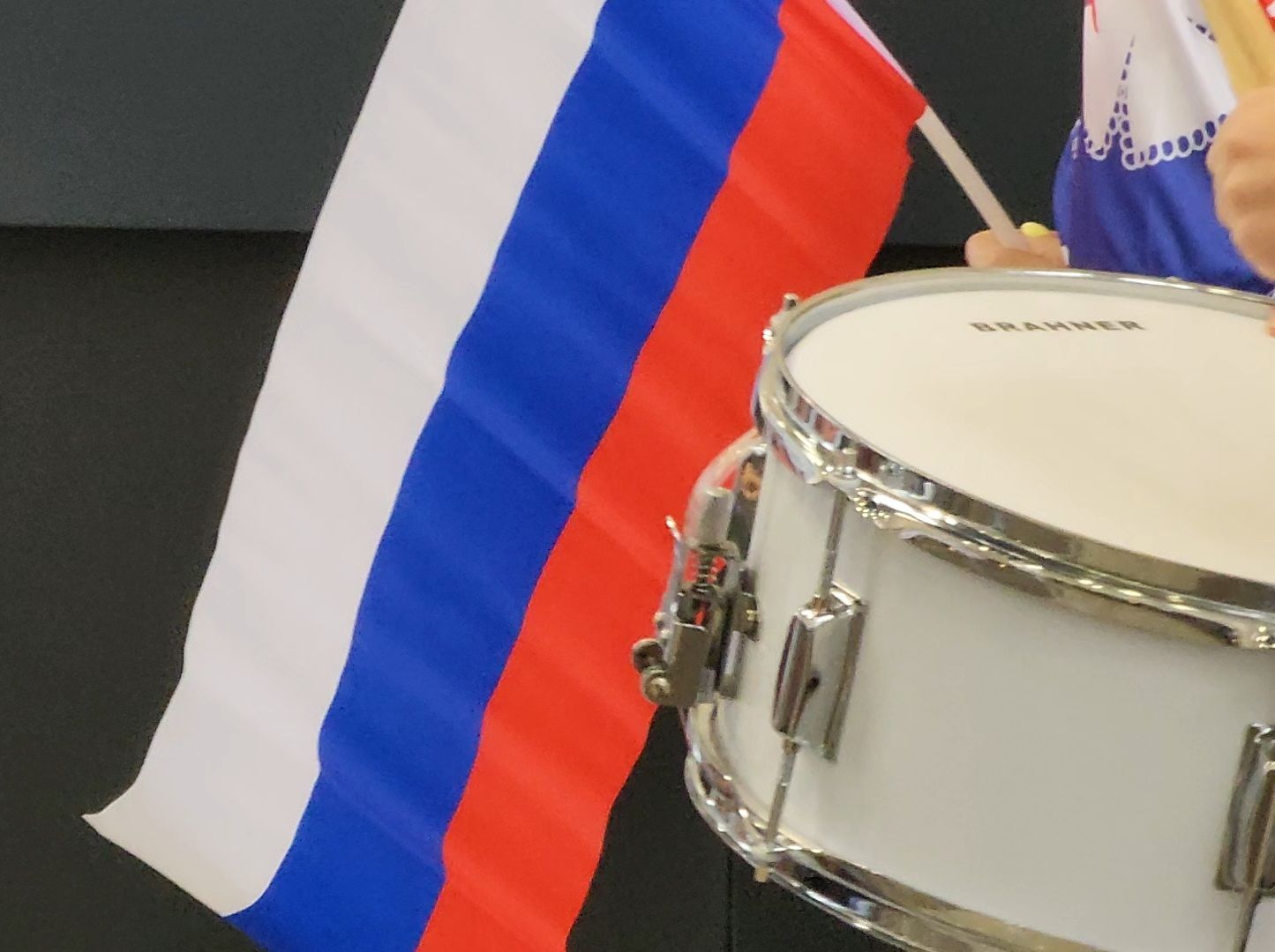 Дубна, ОЭЗ Дубна, Благотворительность, день российского флага,