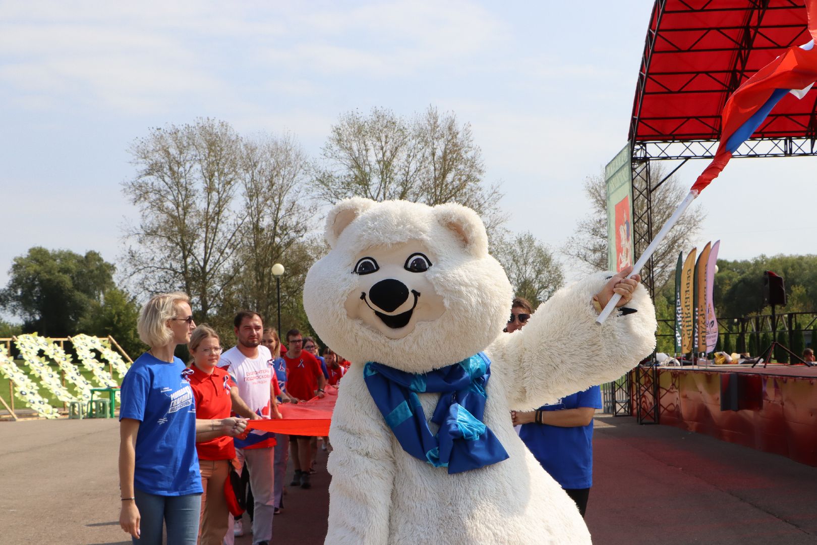 Серебряные Пруды, День флага, триколор, Парк Серебряный,