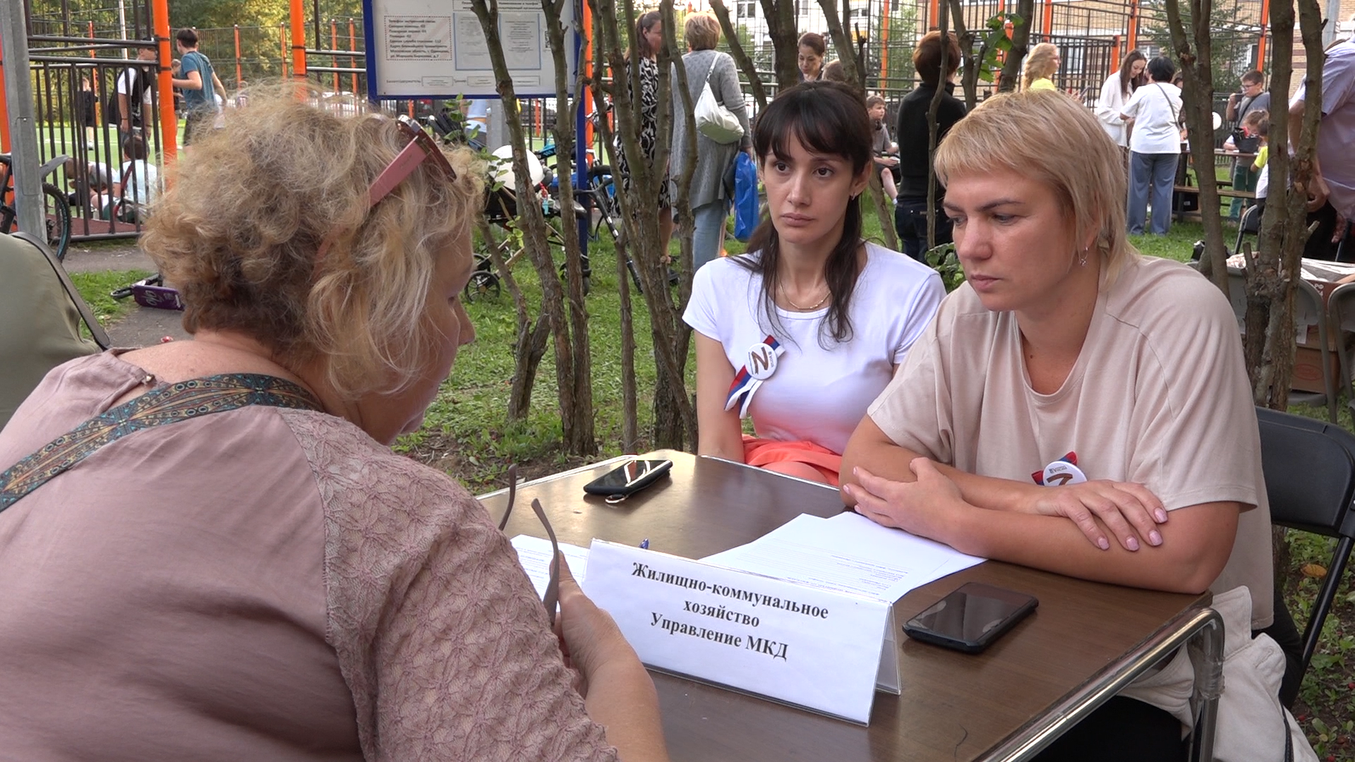 выездная администрация, мкр школьный власиха, обращения жителей власихи, встреча с жителями, общественный транспорт,