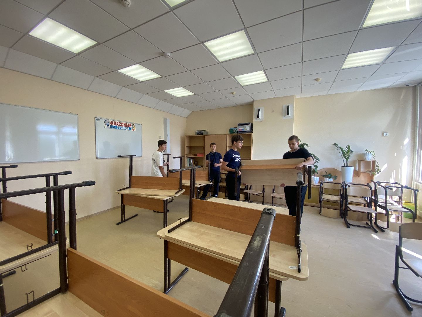 школа перспектива власиха, школа Перспектива, новый учебный год, готовность школы, учебный год 2024-2025, трудовые бригады перспектива,