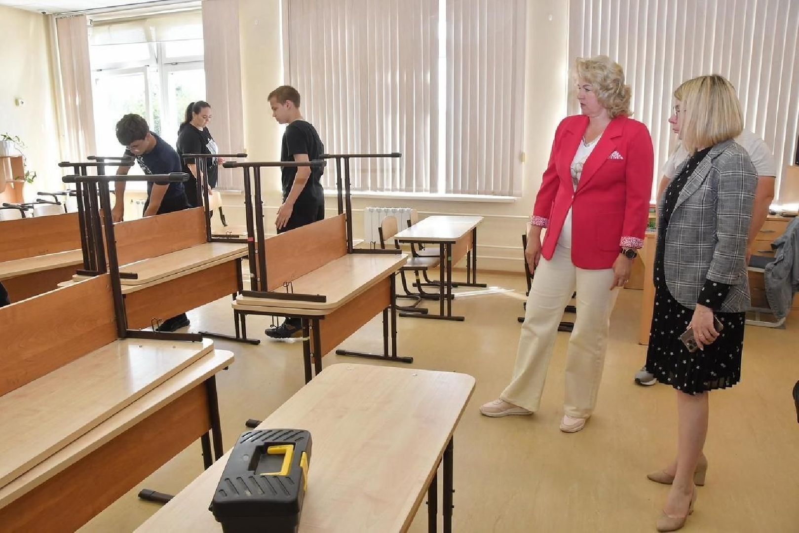 школа перспектива власиха, школа Перспектива, новый учебный год, готовность школы, учебный год 2024-2025, трудовые бригады перспектива,