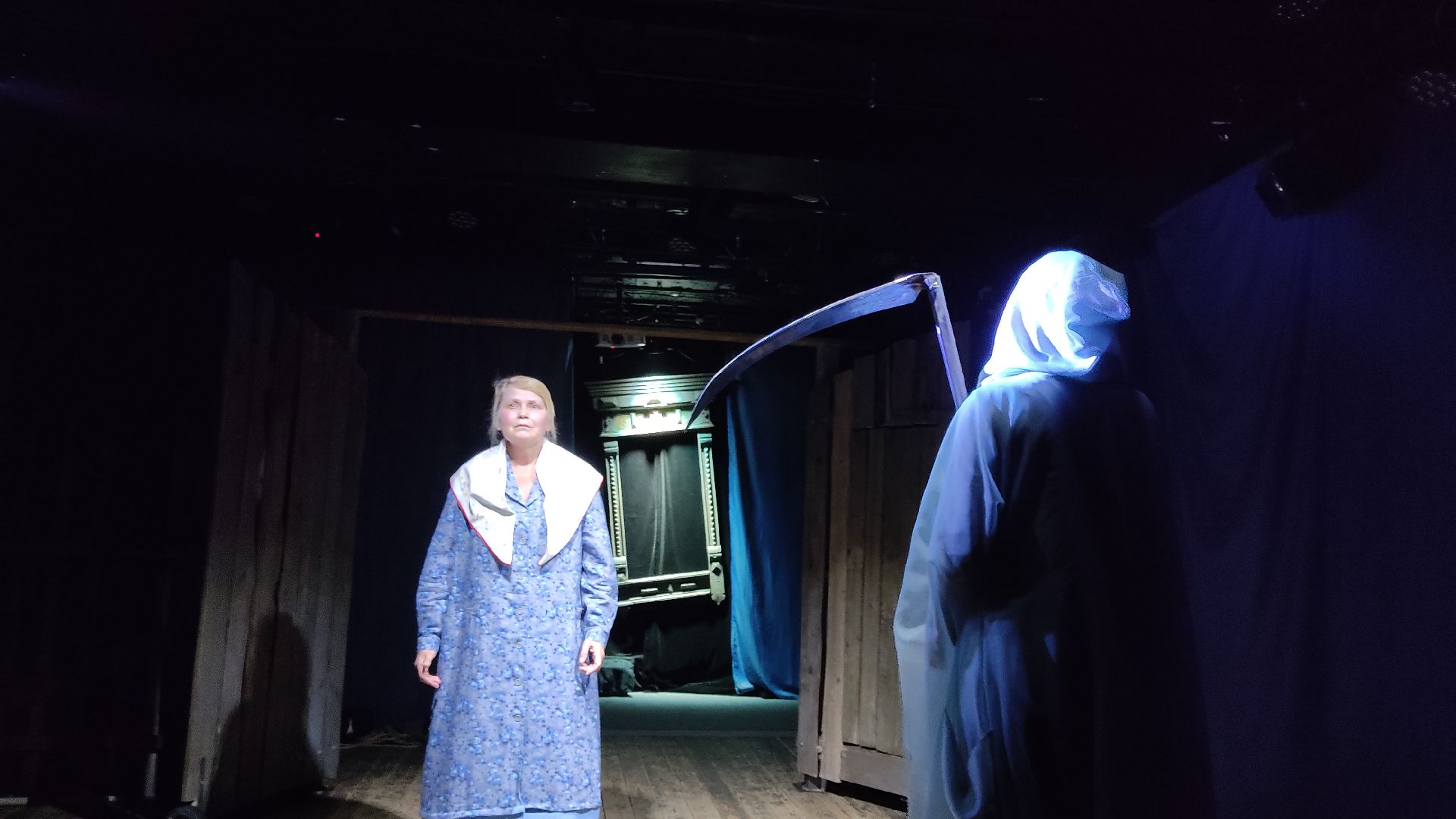 Лобня, культура, театр