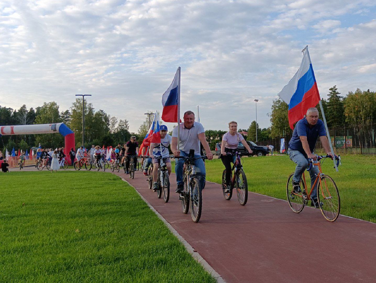 Черноголовка, День Флага Российской Федерации, Велопробег, Благоустройство,