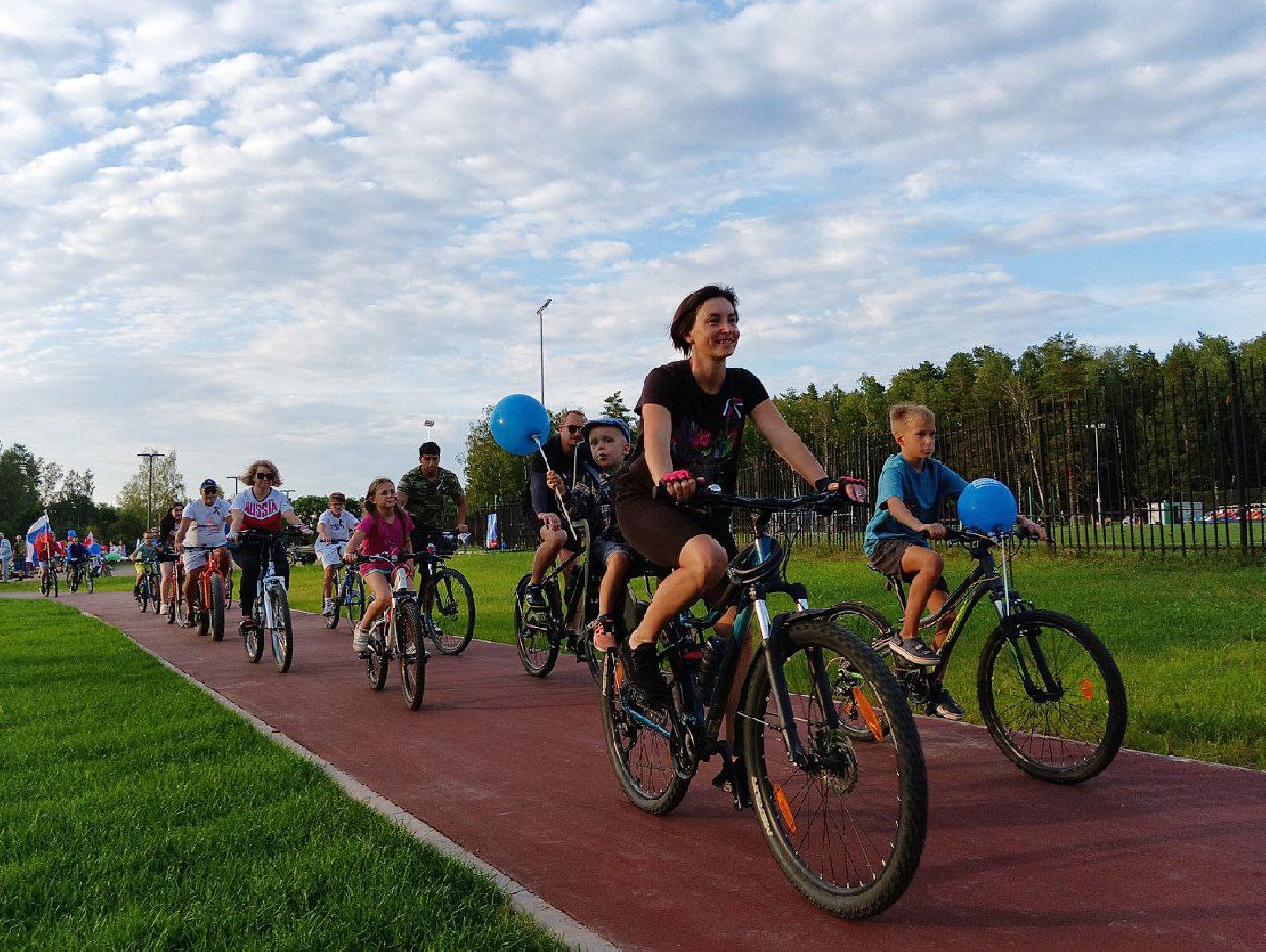 Черноголовка, День Флага Российской Федерации, Велопробег, Благоустройство,
