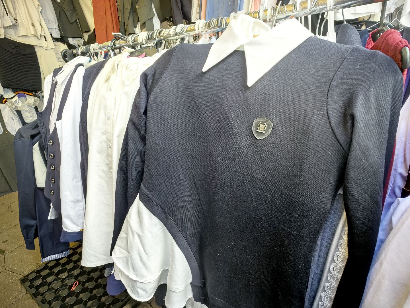 ярамрка, школьный базар, 1 сентября, школа, школьная одежда,