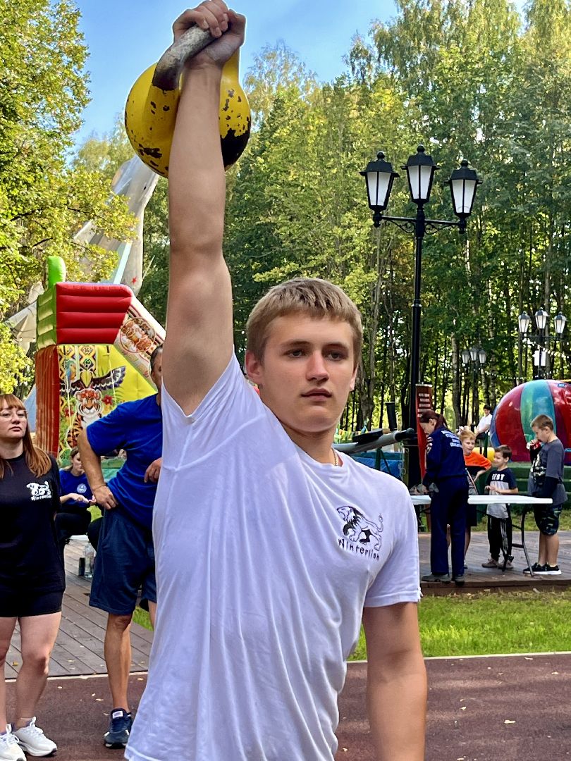 наро-фоминск, парк Победы Наро-Фоминск, казачий клуб Атаман, стритлифтинг, гиревой спорт, молодежный центр наро-фоминск,