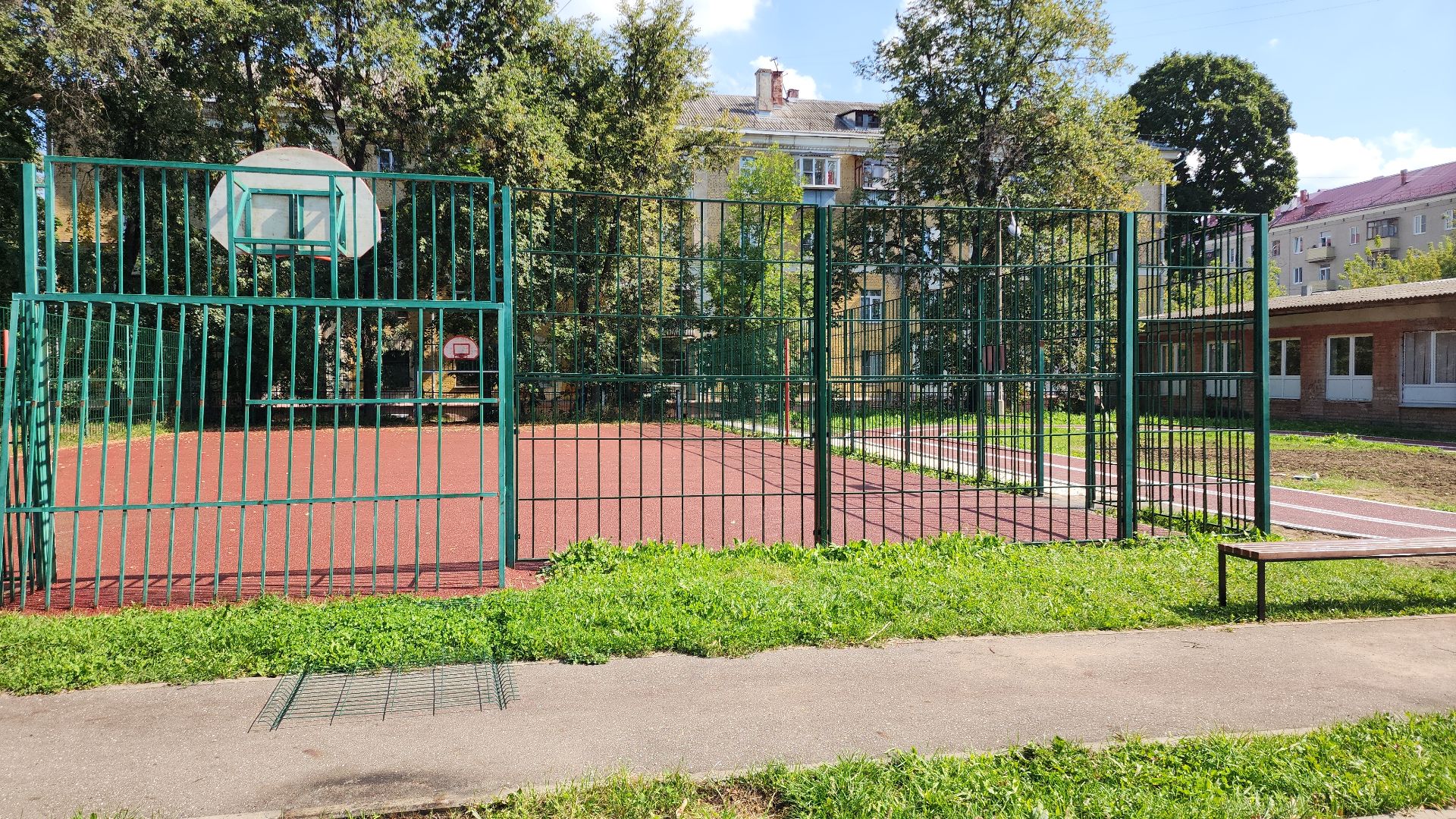 школа, школа 12, школьный стадион, открытый стадион, спорт, программа, программа губернатора, программа губернатора мо, топ 100 школ подмосковья, топ-100,