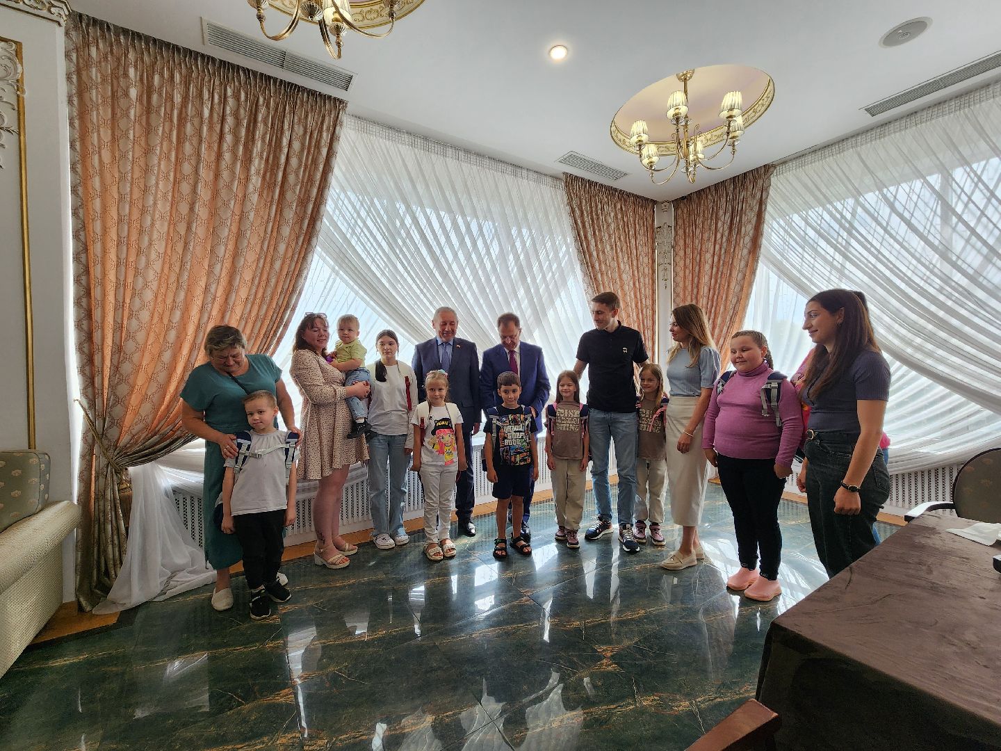 Собери ребенка в школы, благотворительная акция, образование, Ногинск, Богородский городской округ,