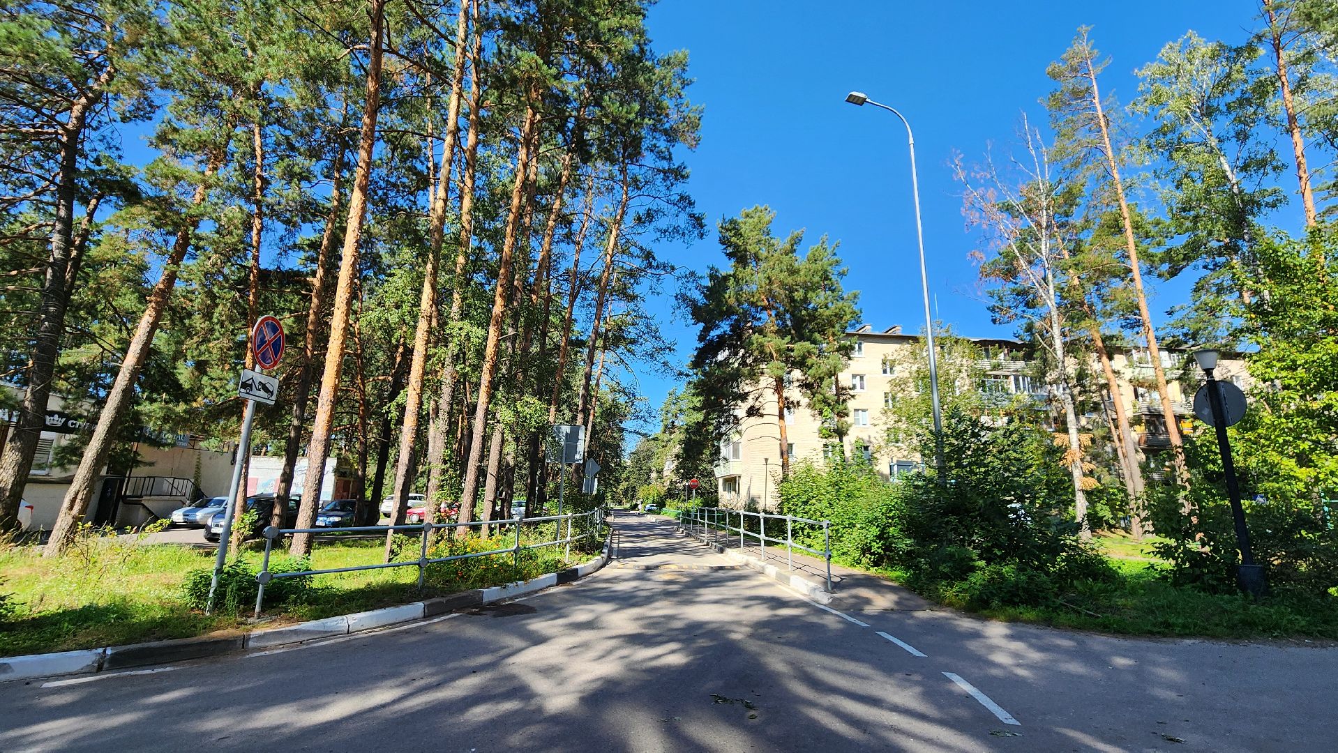 лицей, безопасность детей, протвино, ограждающие элементы, комбинат благоустройства,