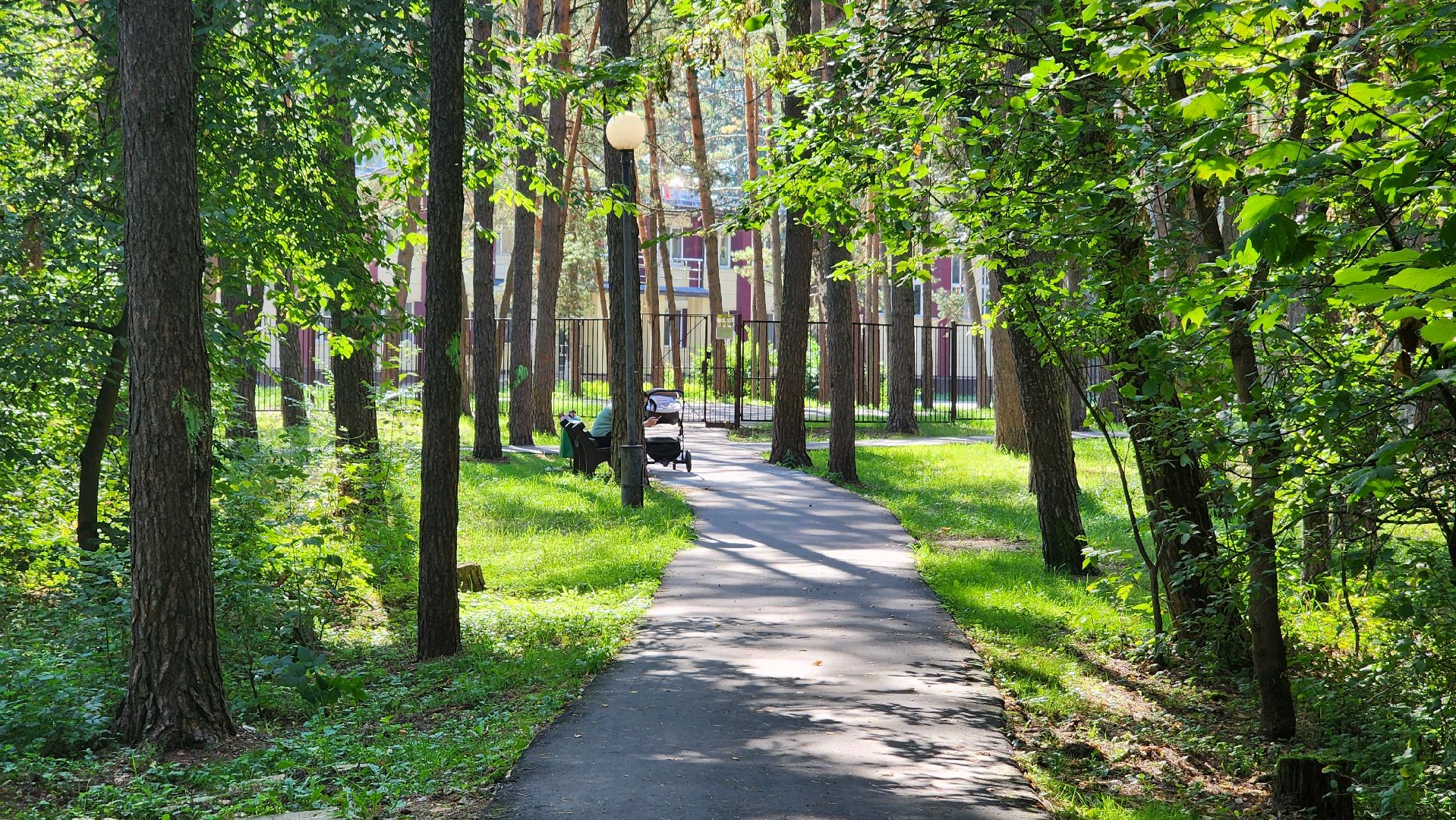 лицей, безопасность детей, протвино, ограждающие элементы, комбинат благоустройства,