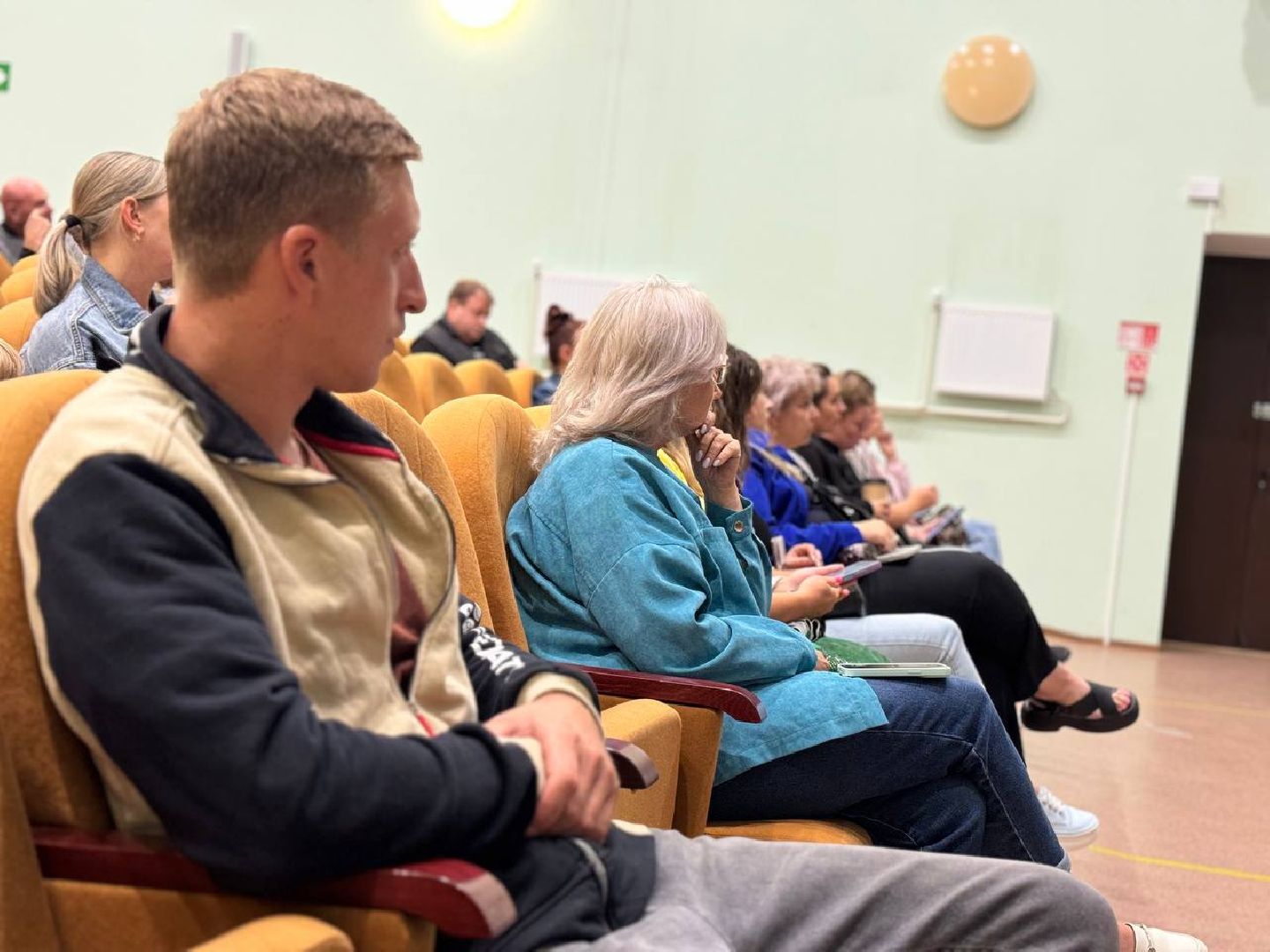 капитальный ремонт, школьники, собрание, директор, глава городского округа, городской округ восход,