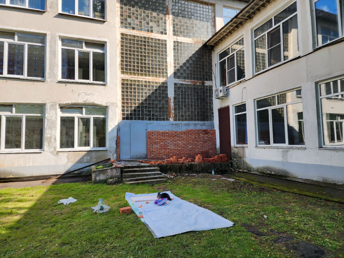 Чехов, школа 1, ремонт фасада, утепление, гидроизоляция, текущий ремонт школы,подготовка к новому учебному году,