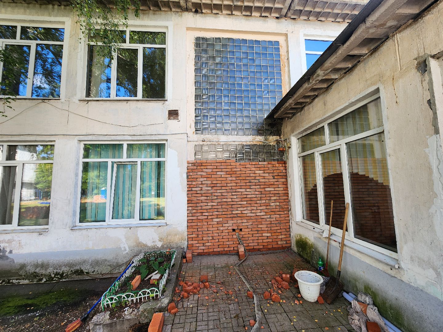 Чехов, школа 1, ремонт фасада, утепление, гидроизоляция, текущий ремонт школы,подготовка к новому учебному году,