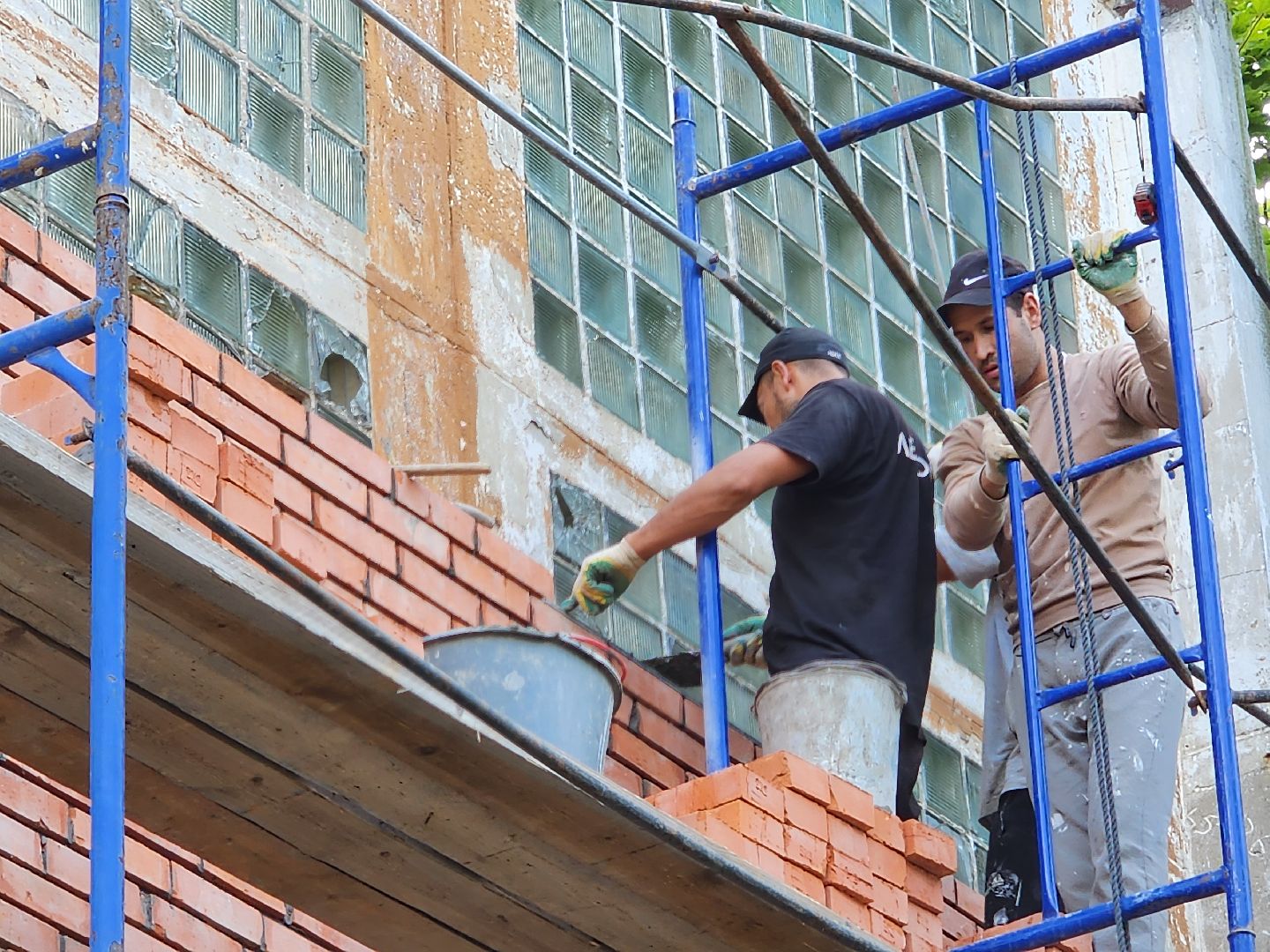 Чехов, школа 1, ремонт фасада, утепление, гидроизоляция, текущий ремонт школы,подготовка к новому учебному году,