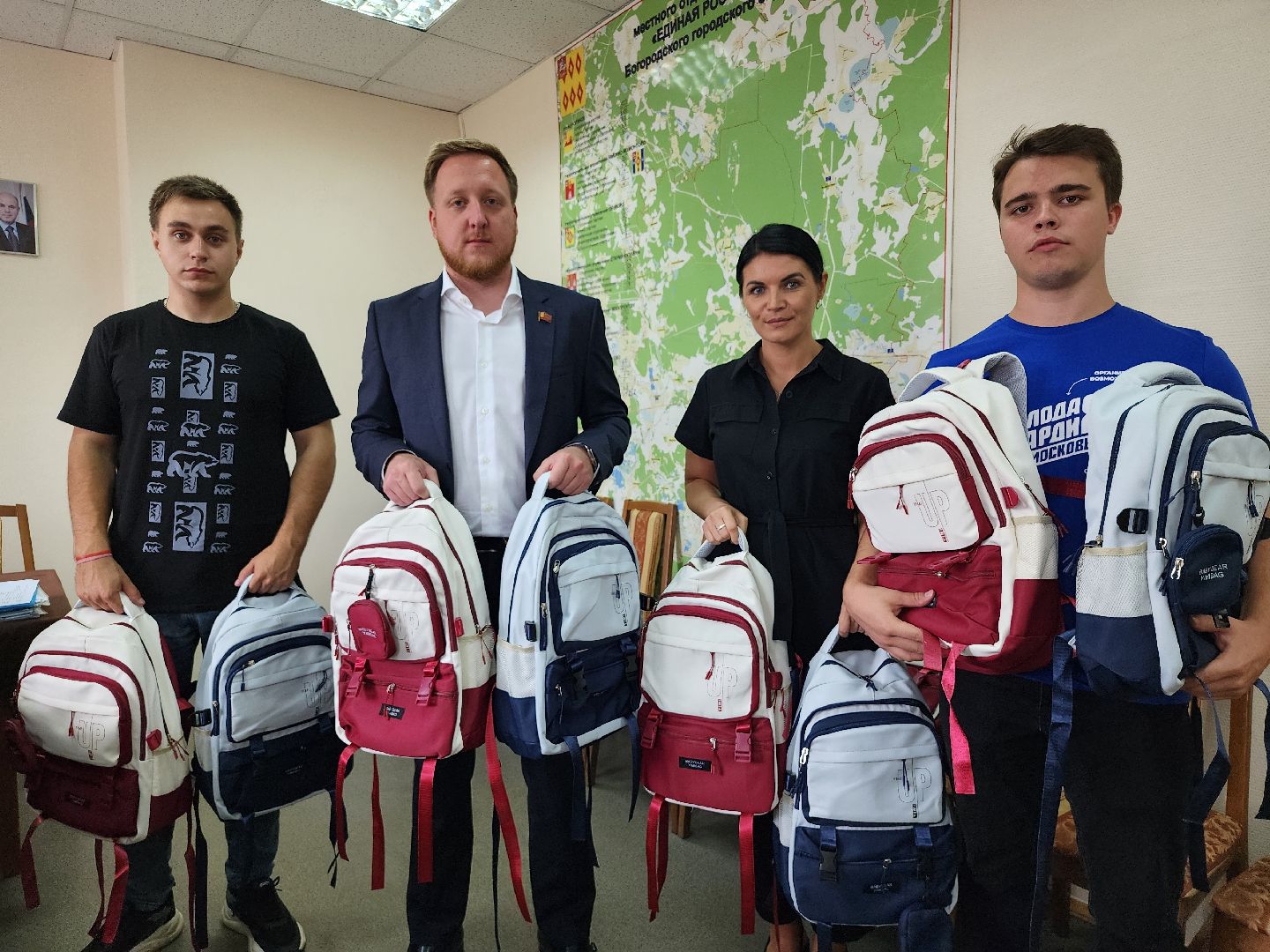 Собери ребенка в школу, благотворительная акция, новый учебный год, Ногинск, Богородский городкой округ,