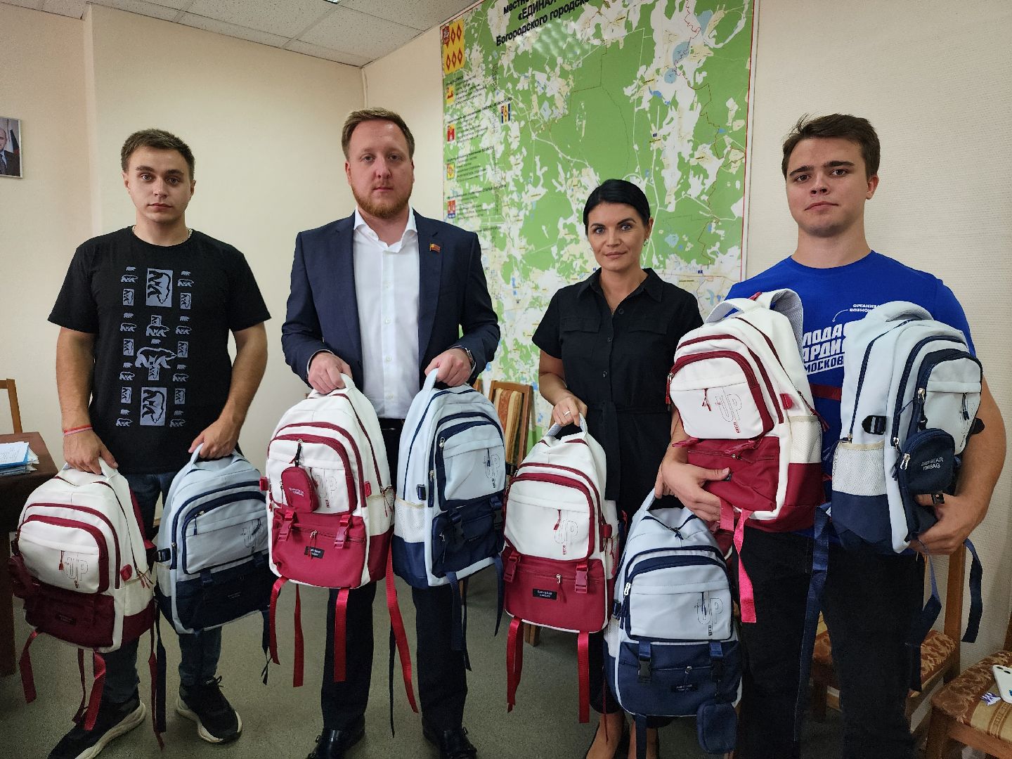 Собери ребенка в школу, благотворительная акция, новый учебный год, Ногинск, Богородский городкой округ,