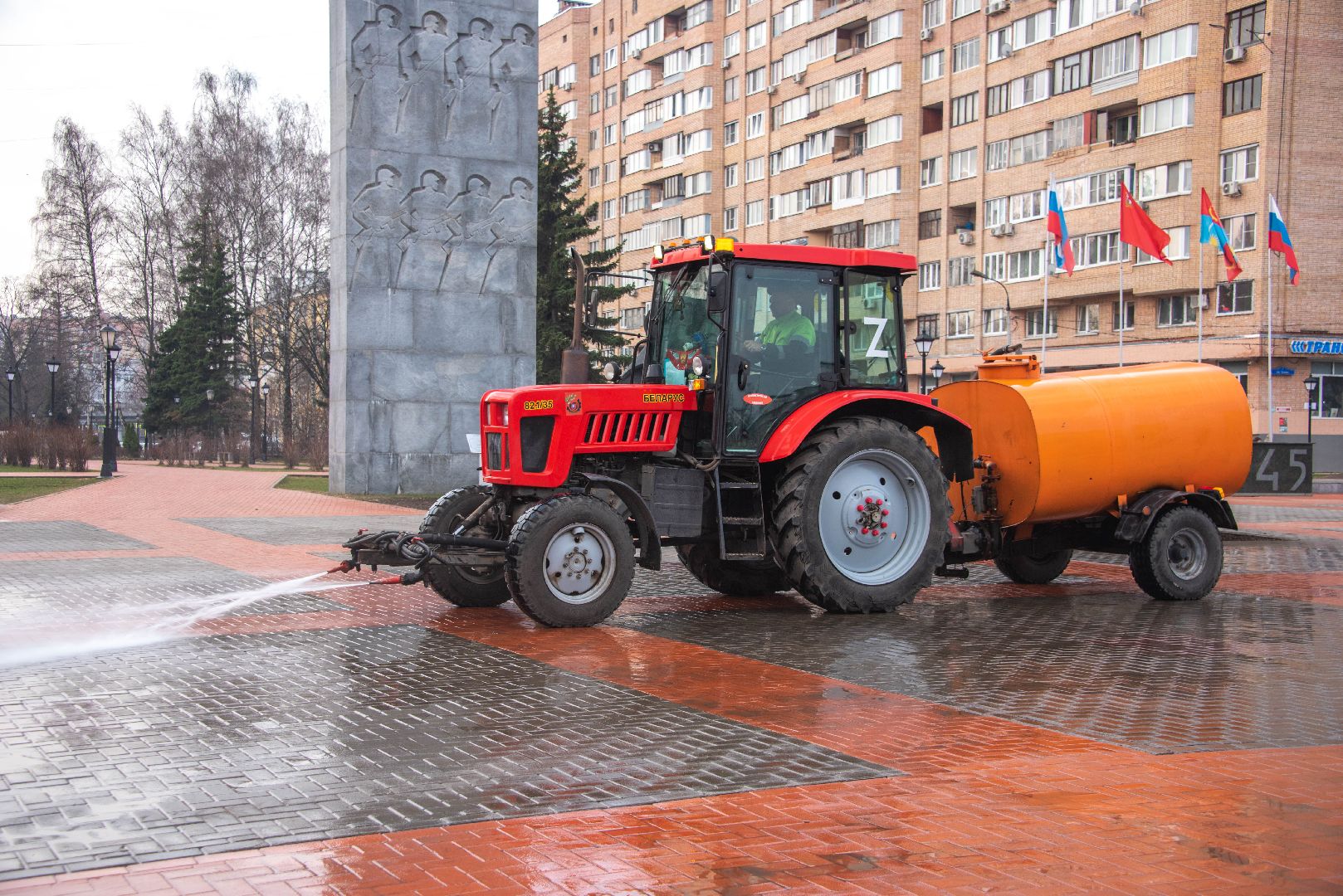 Балашиха, благоустройство, субботники, месяц чистоты и благоустройства, День Победы, озеленение, уборка территорий, высадка цветов и кустарников