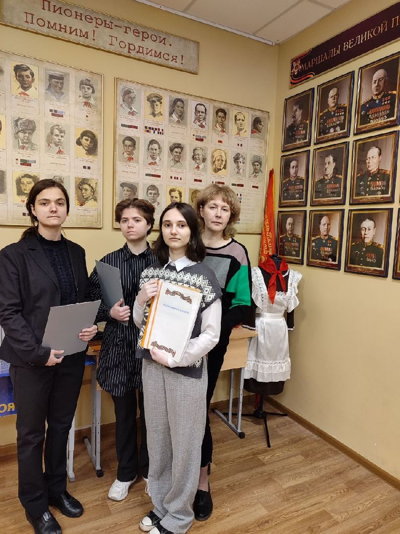 ТОП-100 лучших педагогов Подмосковья, учитель русского языка и литературы, конкурс, премия губернатора, достижения в работе,