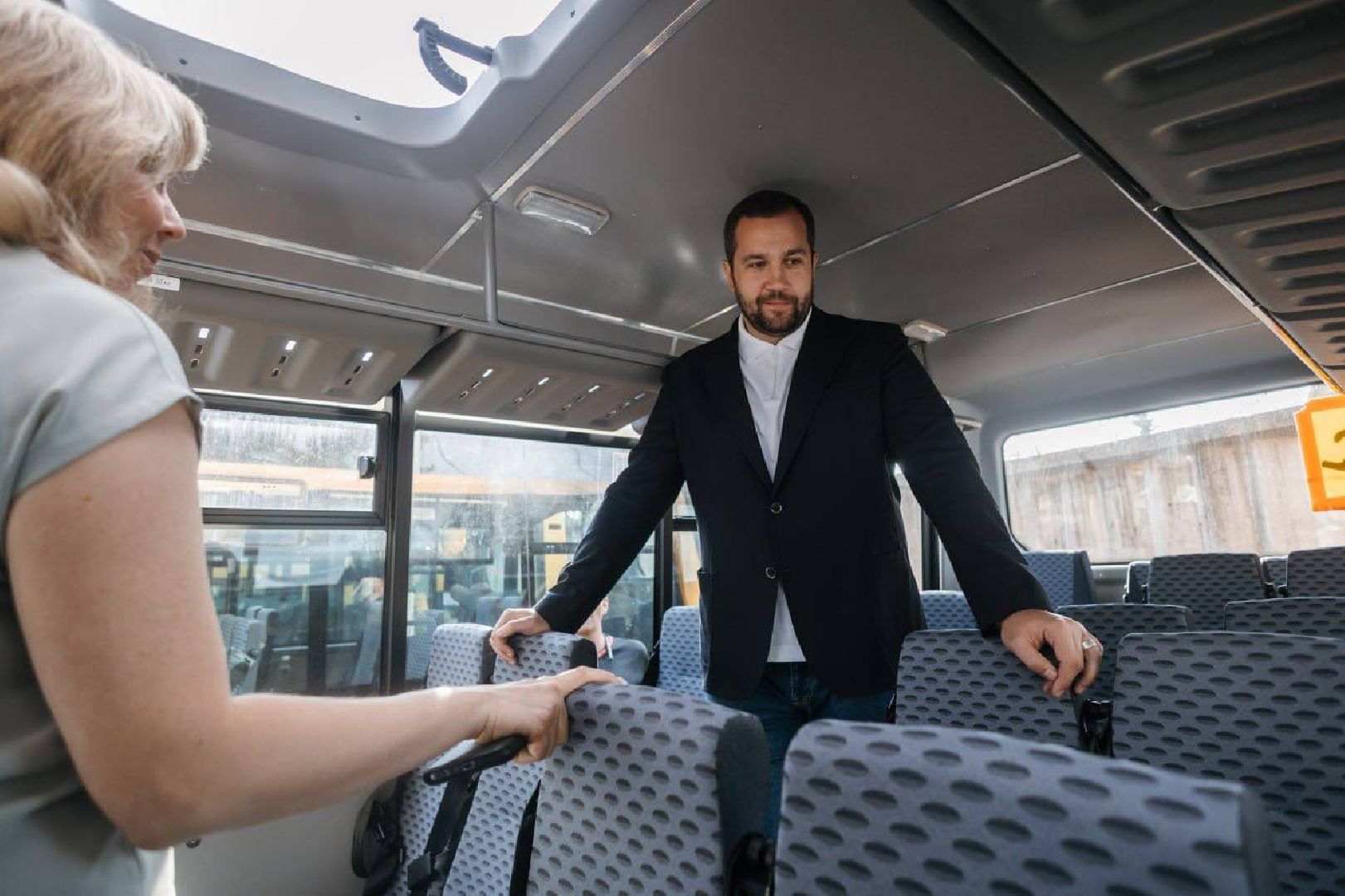 Чехов, школьные автобусы, приемка, проверка, техосмотр, техническое обслуживание, маршруты, подвоз школьников, начальник управления образования Ирина Заболотнева, глава округа Михаил Собакин,