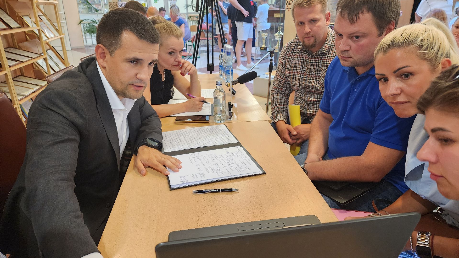 Реутов, Видное, Ленинские городской округ, выездная администрация, вопросы главе, Станислав Каторов, ЖКХ, образование,