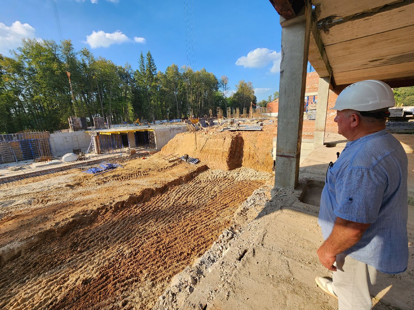 Чехов, поселок Мещерское, психиатрическая больница, лечебный корпус, реконструкция, строительство,