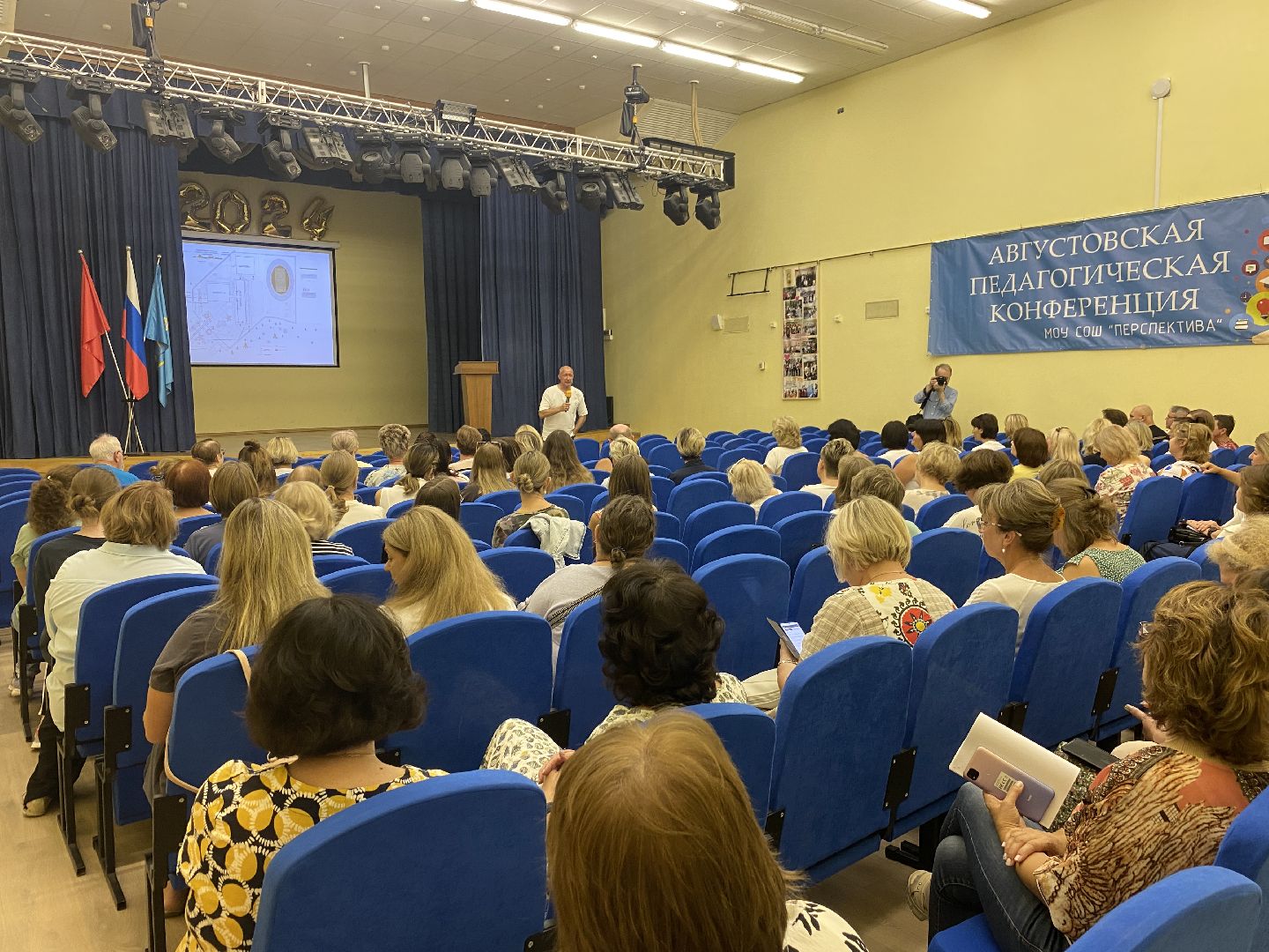 учения в школе, антитеррористические учения, школа Перспектива Власиха, учения антитеррор, Власиха антитеррористические учения,